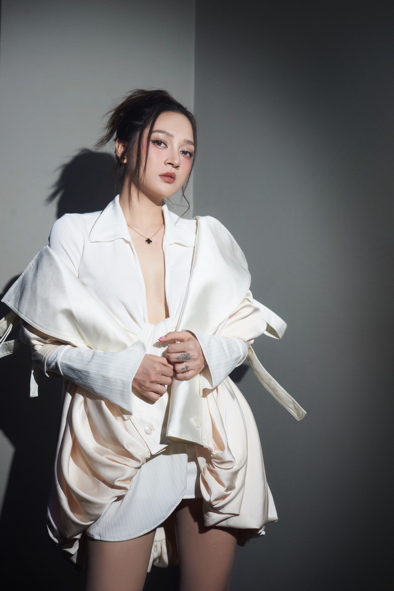 Hội chị cả Em Xinh "Say Hi": Phương Ly - Bích Phương "chất", Tiên Tiên khác biệt ảnh 6