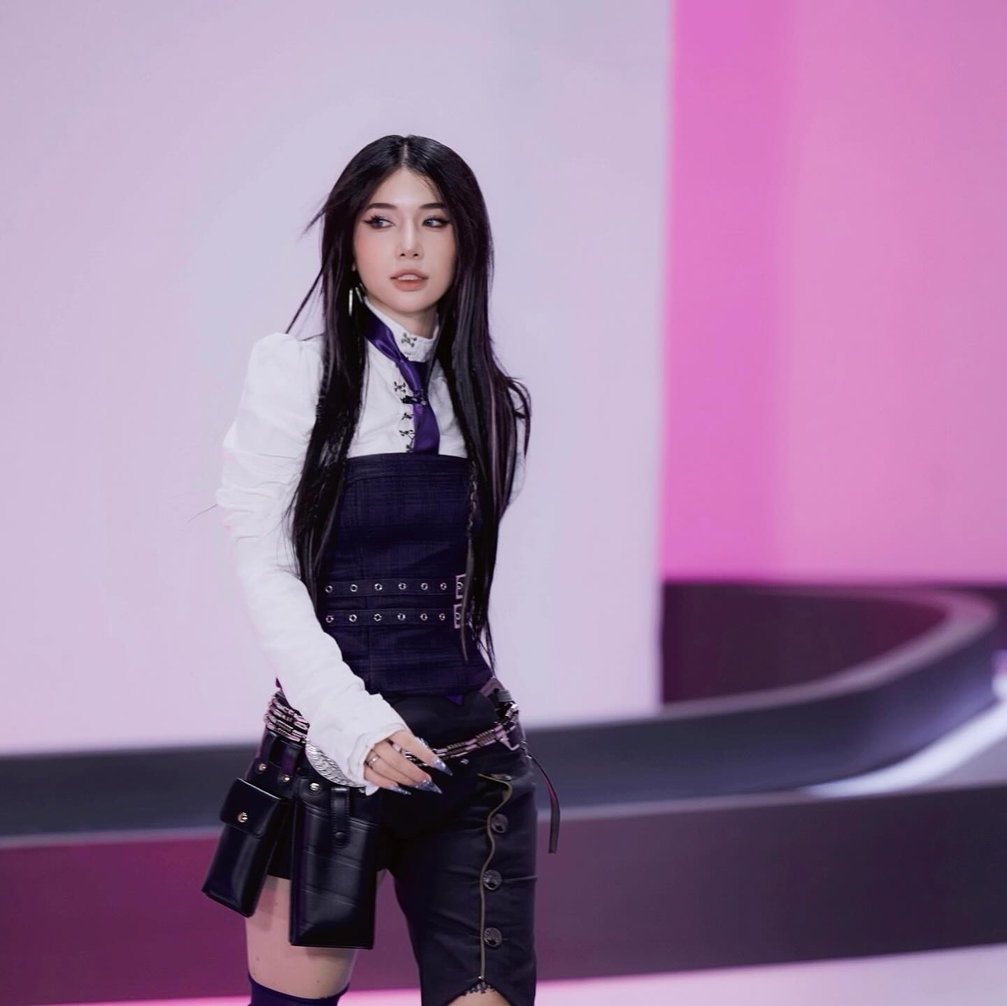 Thời trang Em Xinh Say Hi: Phương Ly gây choáng, Quỳnh Anh Shyn, Châu Bùi cân sức ảnh 22