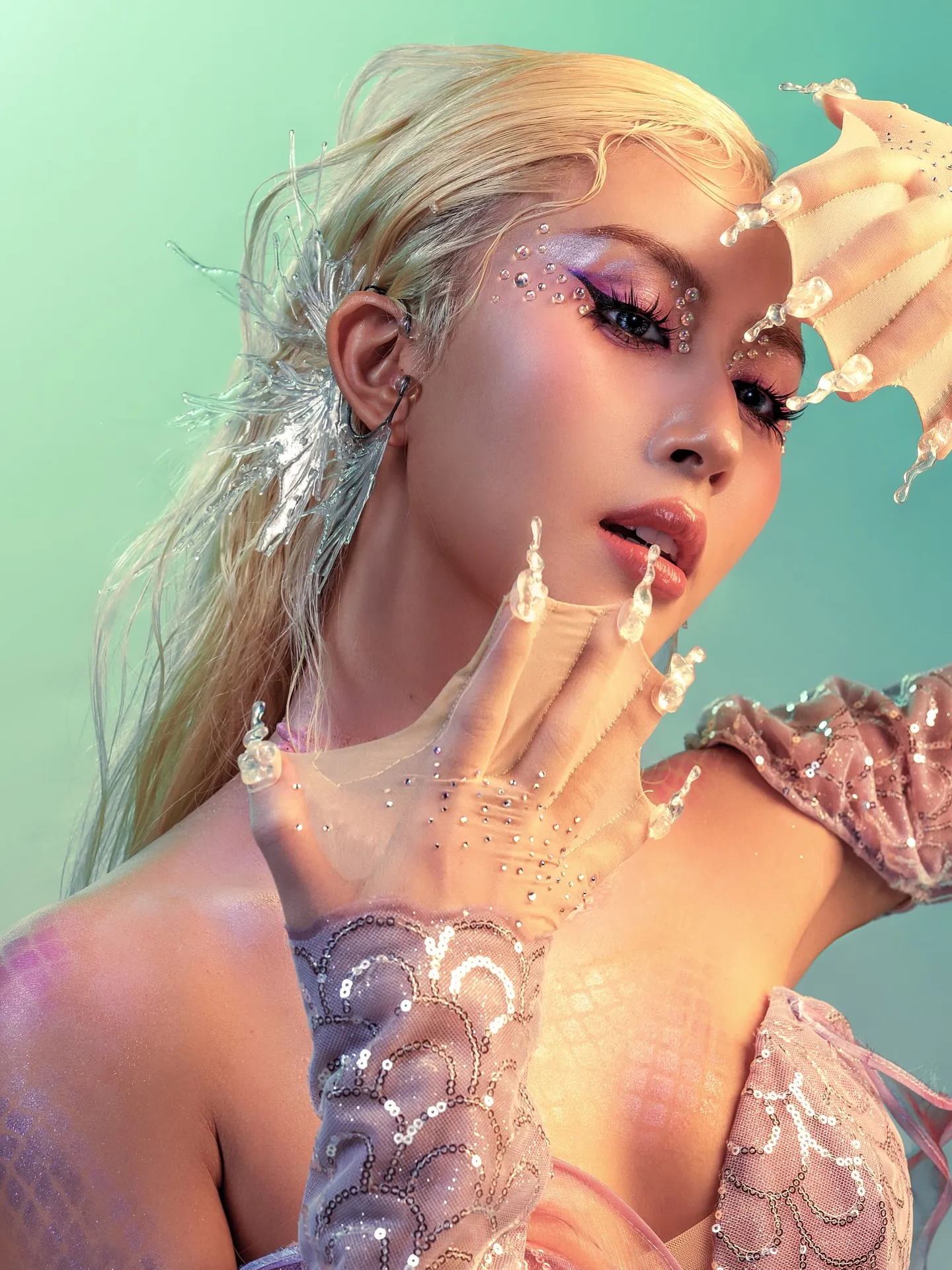 "Biệt đội" đứng sau những bộ cánh ấn tượng nhất Live stage 2 Em Xinh Say Hi ảnh 16