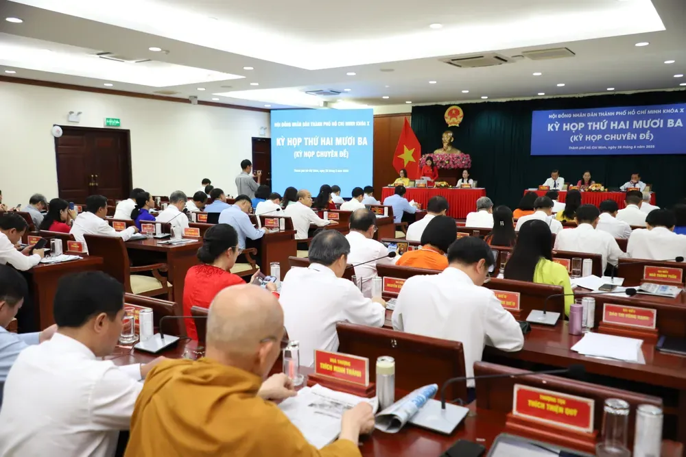 TPHCM 24/7: Nhiều dấu hiệu bất thường tại mái ấm Thiên Thần; 4 ca nhiễm giun lươn hiếm gặp ảnh 1