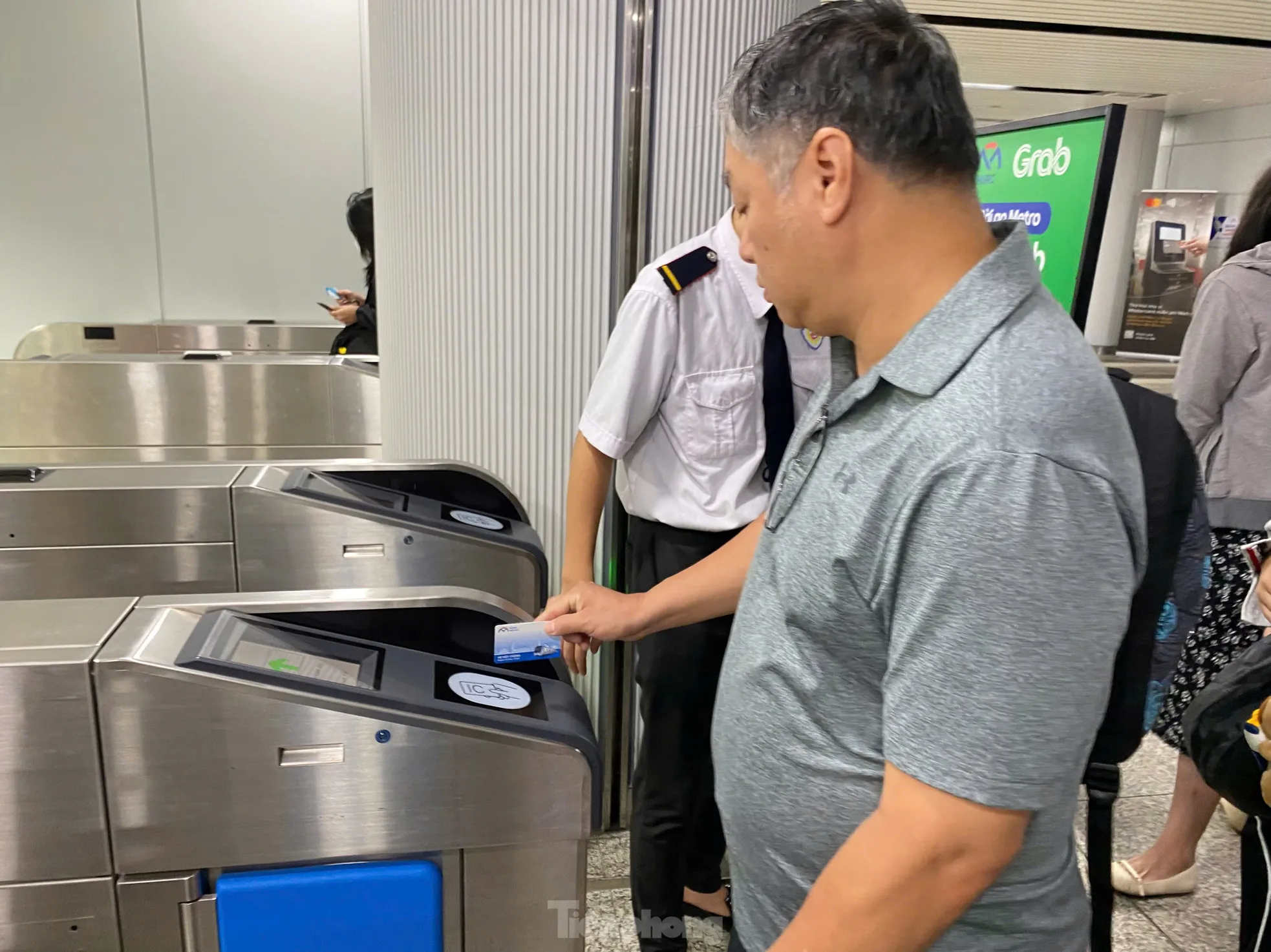 Mua vé tự động đi metro TPHCM bị trả lại tiền liên tục, người dân cần lưu ý gì? ảnh 7