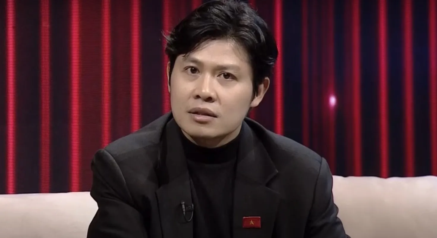 Showbiz 16/6: Nhạc sĩ Nguyễn Văn Chung day dứt khi con hỏi về mẹ ảnh 1