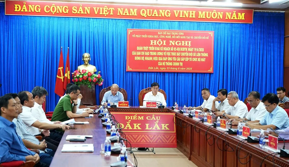 Hội nghị quán triệt triển khai Kế hoạch thúc đẩy chuyển đổi số liên thông, đồng bộ, nhanh, hiệu quả ảnh 16