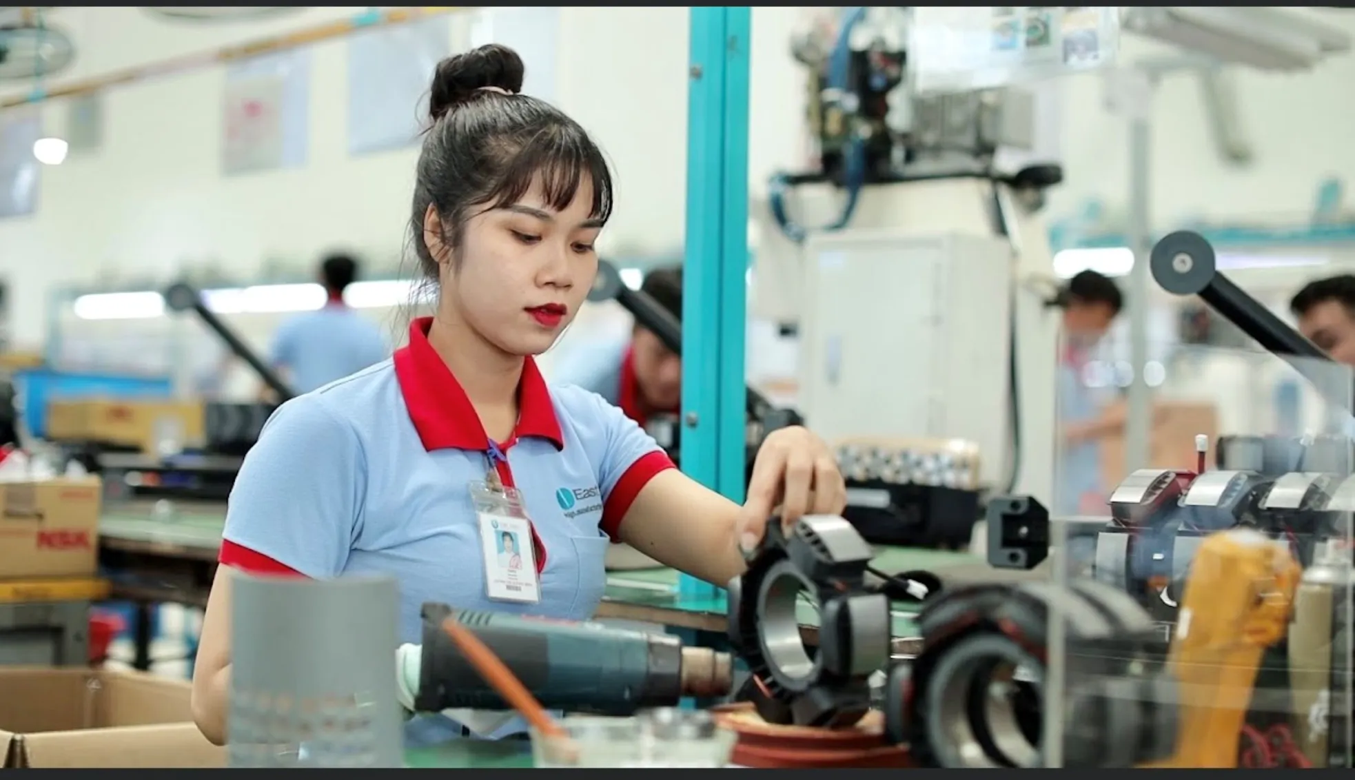 AI tiến sâu vào doanh nghiệp: Kỳ 1: 'Chạm ngõ' AI ảnh 1