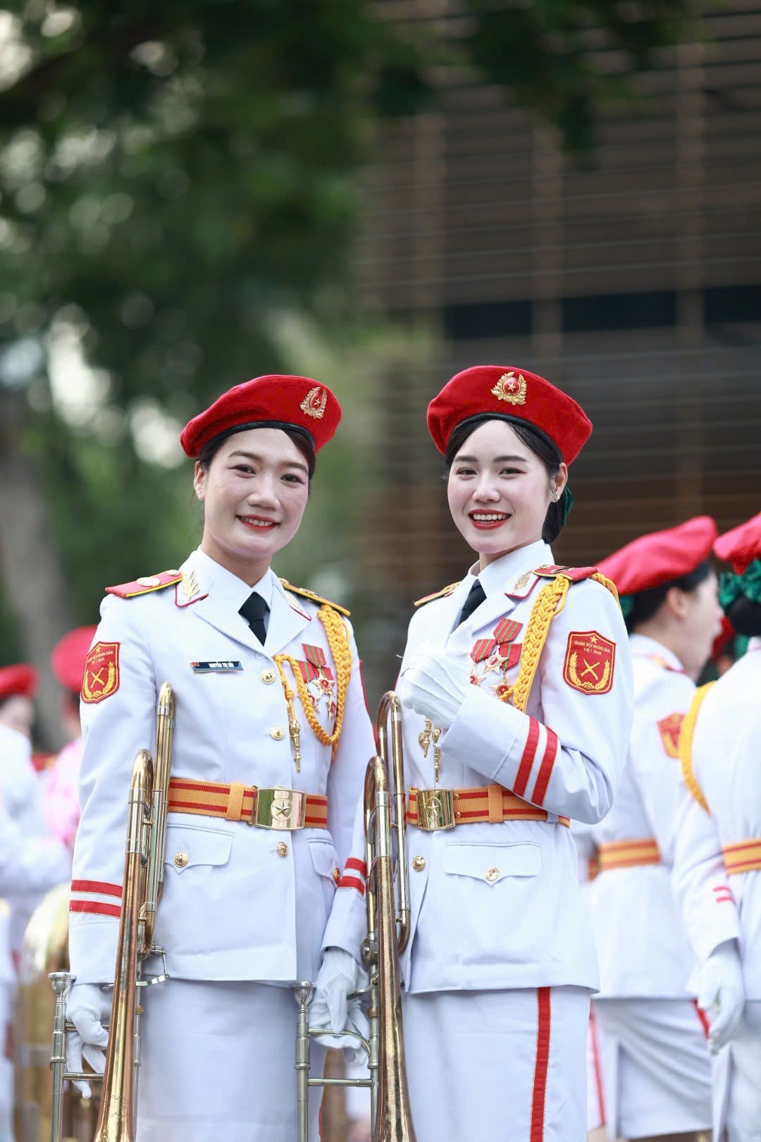Cận nhan sắc nữ chiến sĩ trong Lễ diễu binh, diễu hành 30/4 ảnh 3