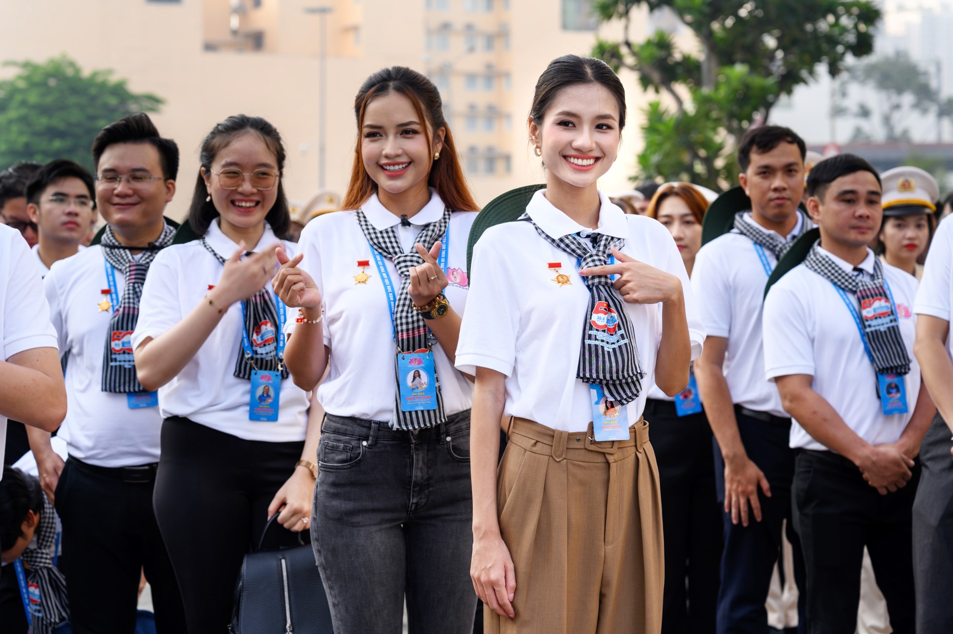 Tuyên dương Hoa hậu Thanh Thủy, Thanh Hà và hơn 440 Thanh niên tiên tiến làm theo lời Bác ảnh 2