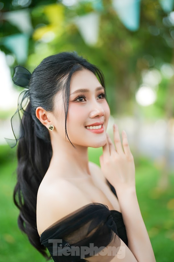 Á khôi 23 tuổi: 'Tôi muốn vào top 5 Hoa hậu Việt Nam' ảnh 1