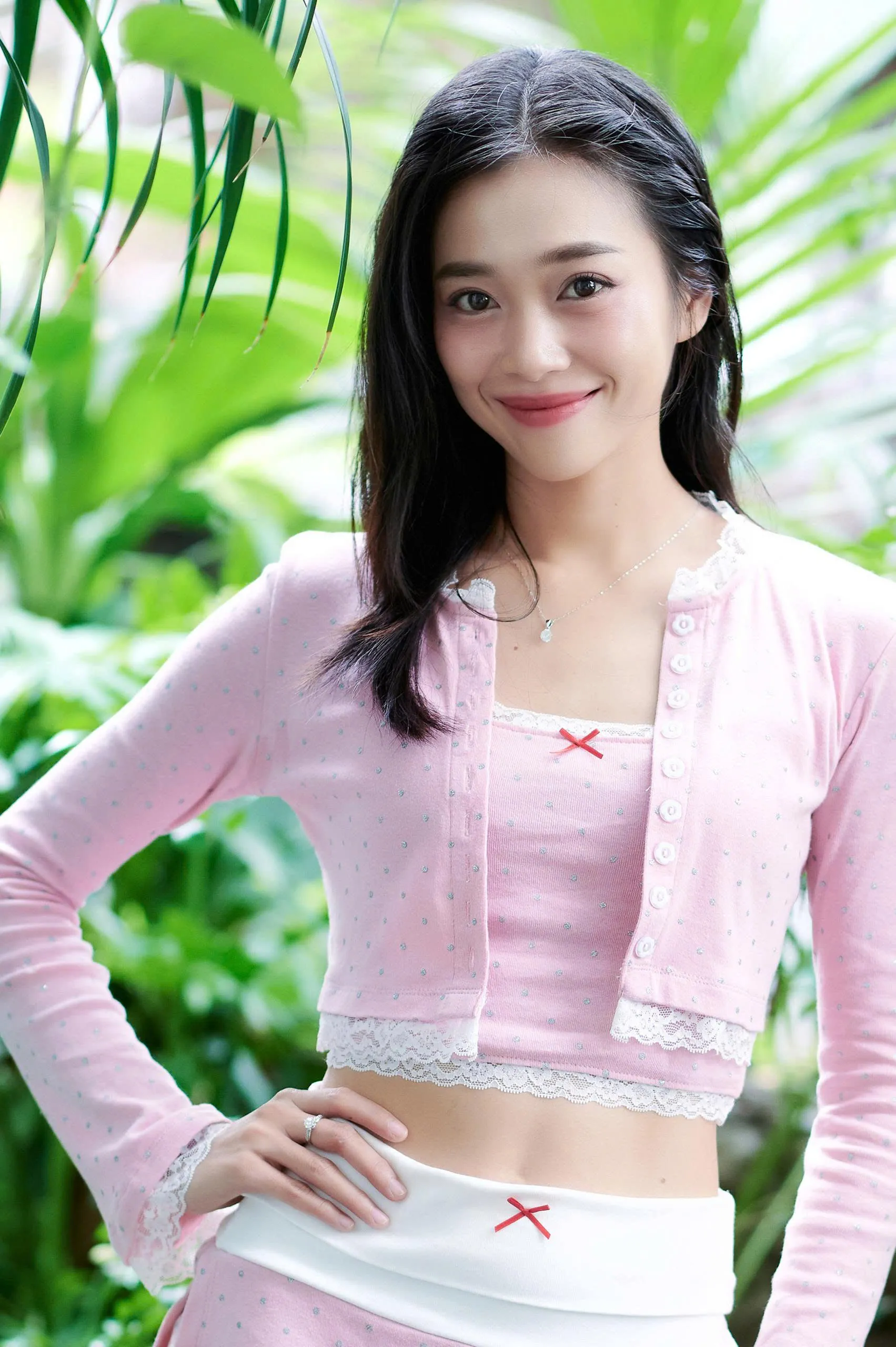 Diễn viên phim 18+ về hồ Đá tử thần: 'Tôi bị chê diễn trông kịch, làm lố' ảnh 2