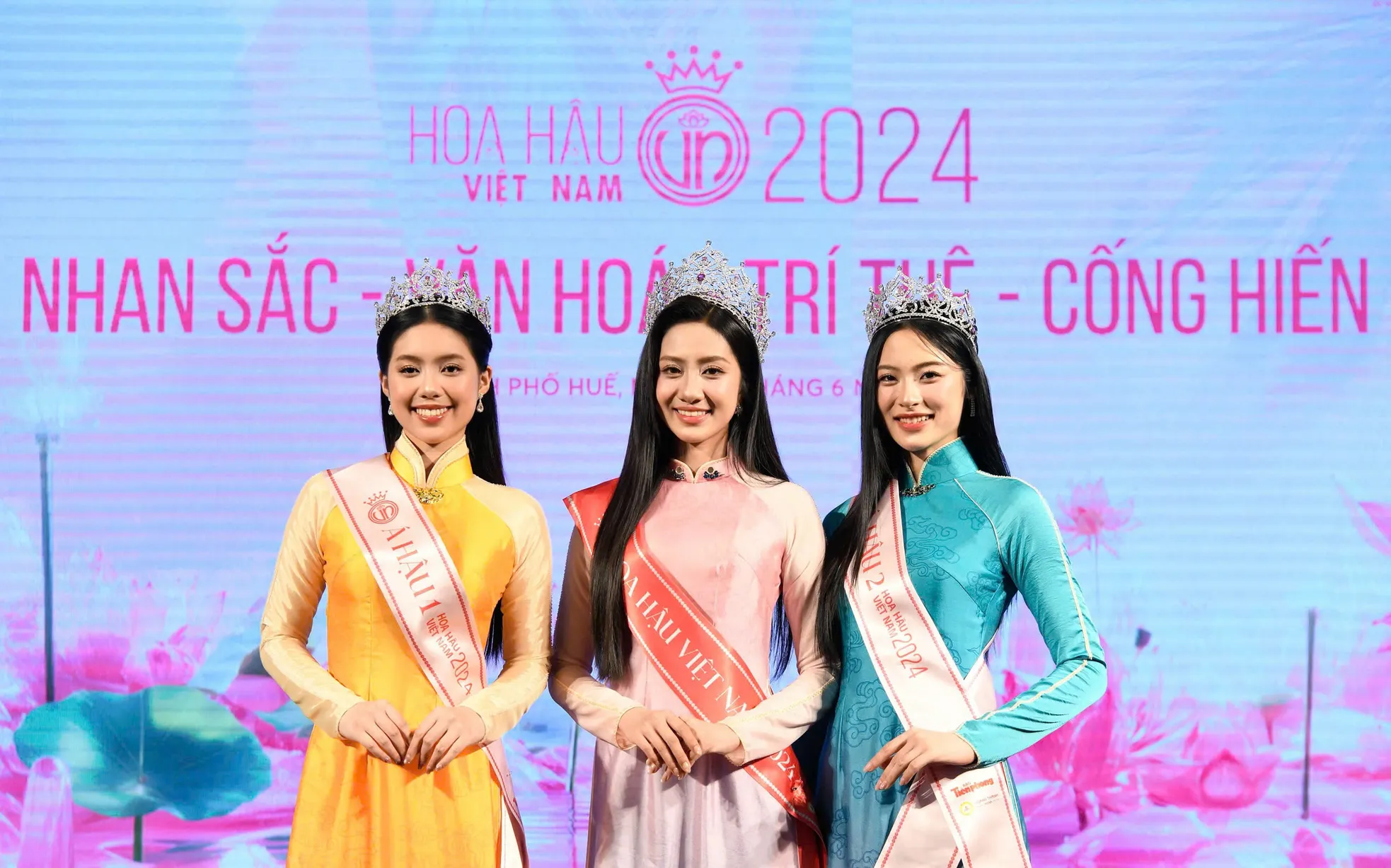 Nhan sắc phát sáng của Á hậu quân nhân Trần Ngọc Châu Anh ảnh 2
