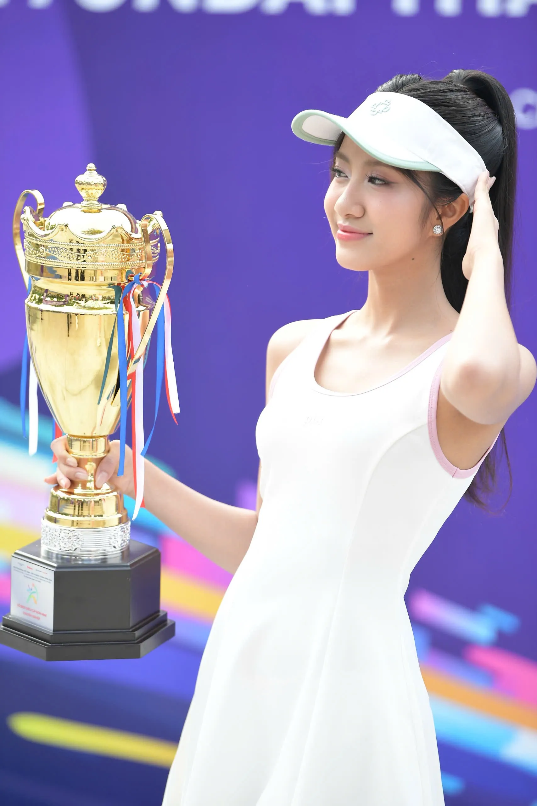 Sắc vóc Hoa hậu Hà Trúc Linh tại lễ khai mạc Giải Pickleball Việt Nam ảnh 3