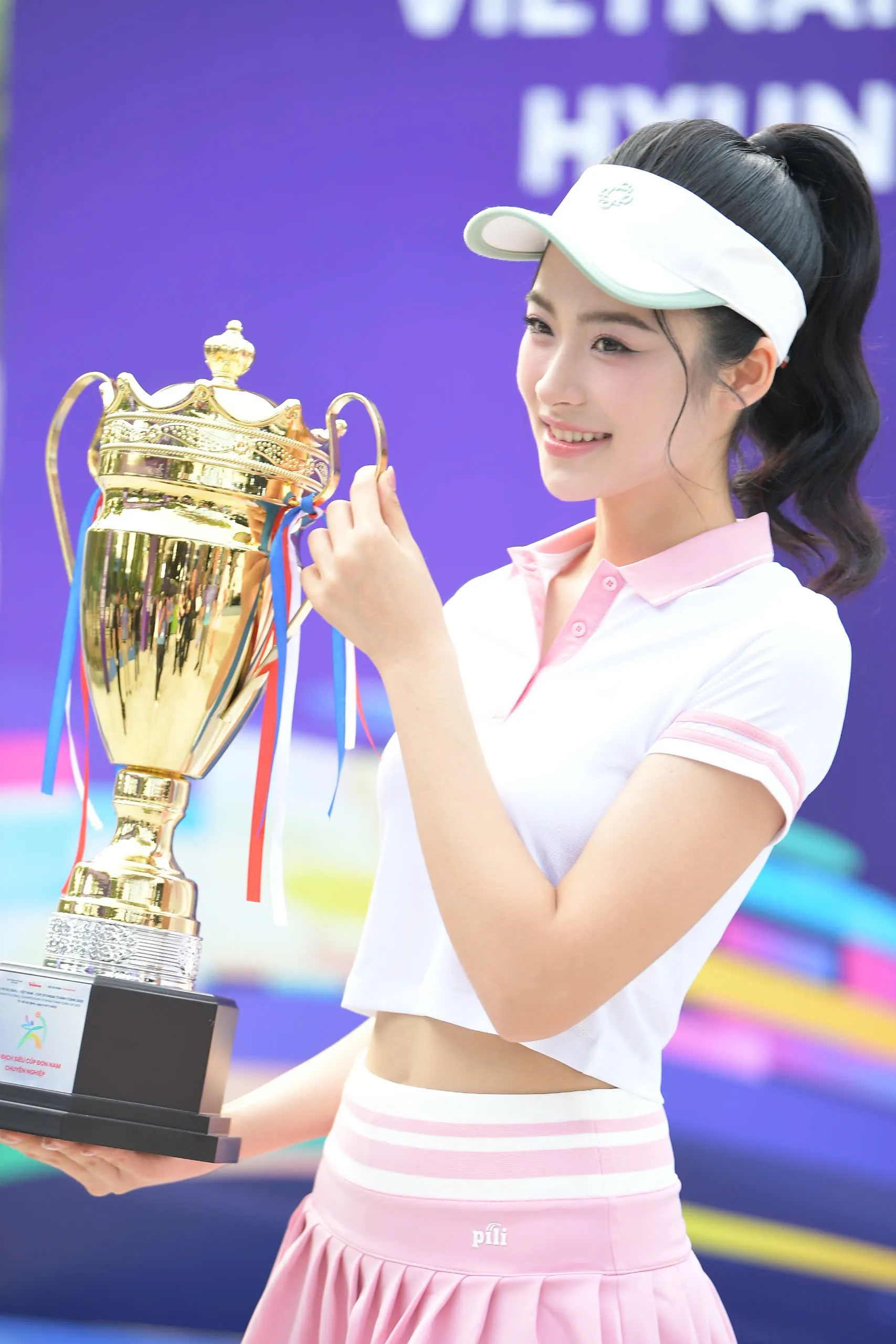 Sắc vóc Hoa hậu Hà Trúc Linh tại lễ khai mạc Giải Pickleball Việt Nam ảnh 11
