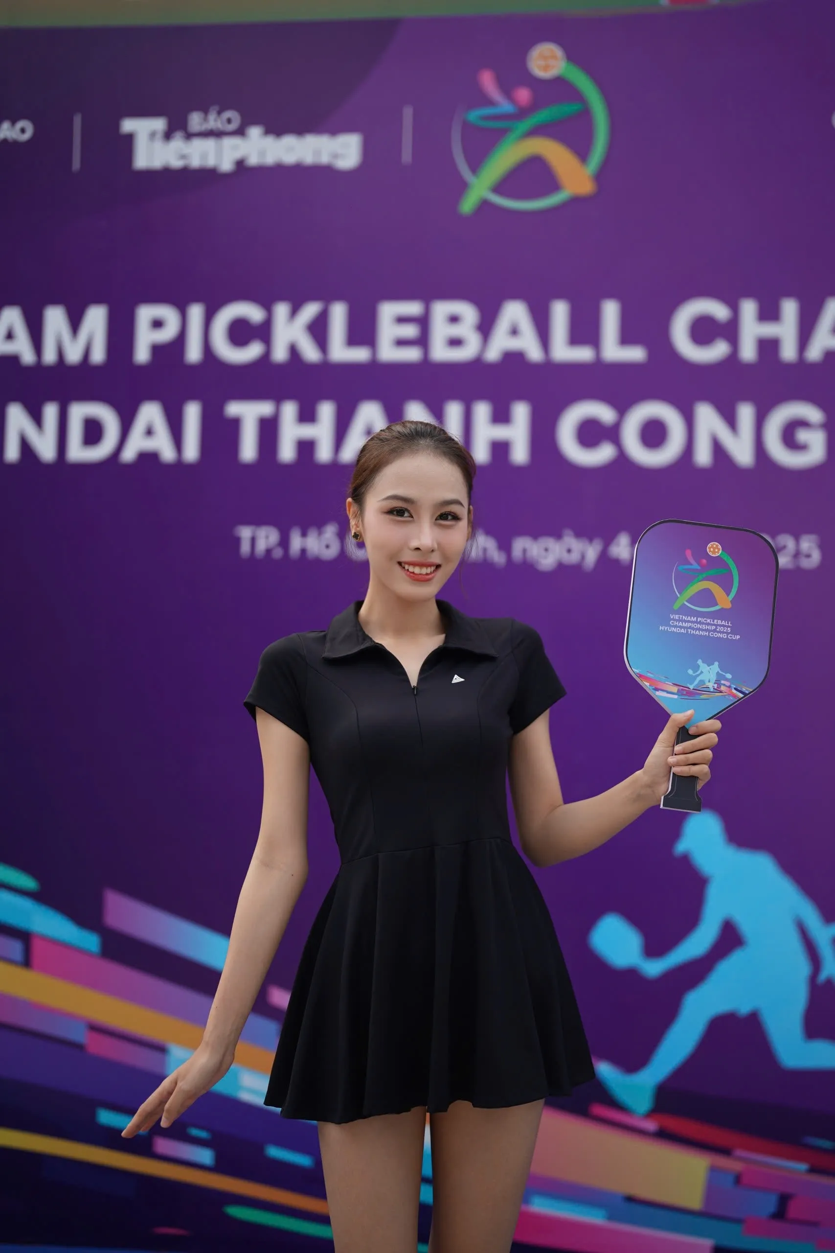 Sắc vóc Hoa hậu Hà Trúc Linh tại lễ khai mạc Giải Pickleball Việt Nam ảnh 14