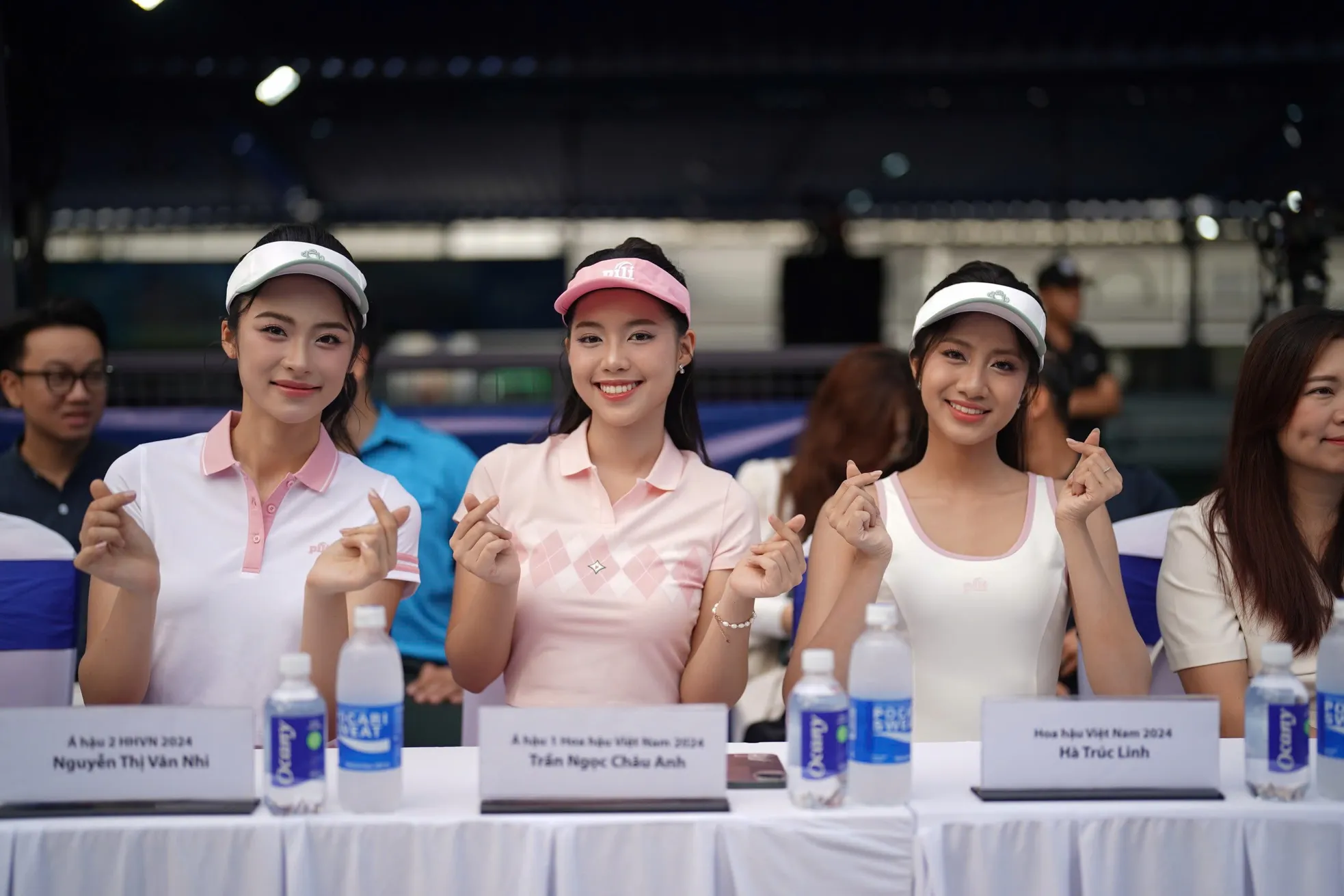 Sắc vóc Hoa hậu Hà Trúc Linh tại lễ khai mạc Giải Pickleball Việt Nam ảnh 1