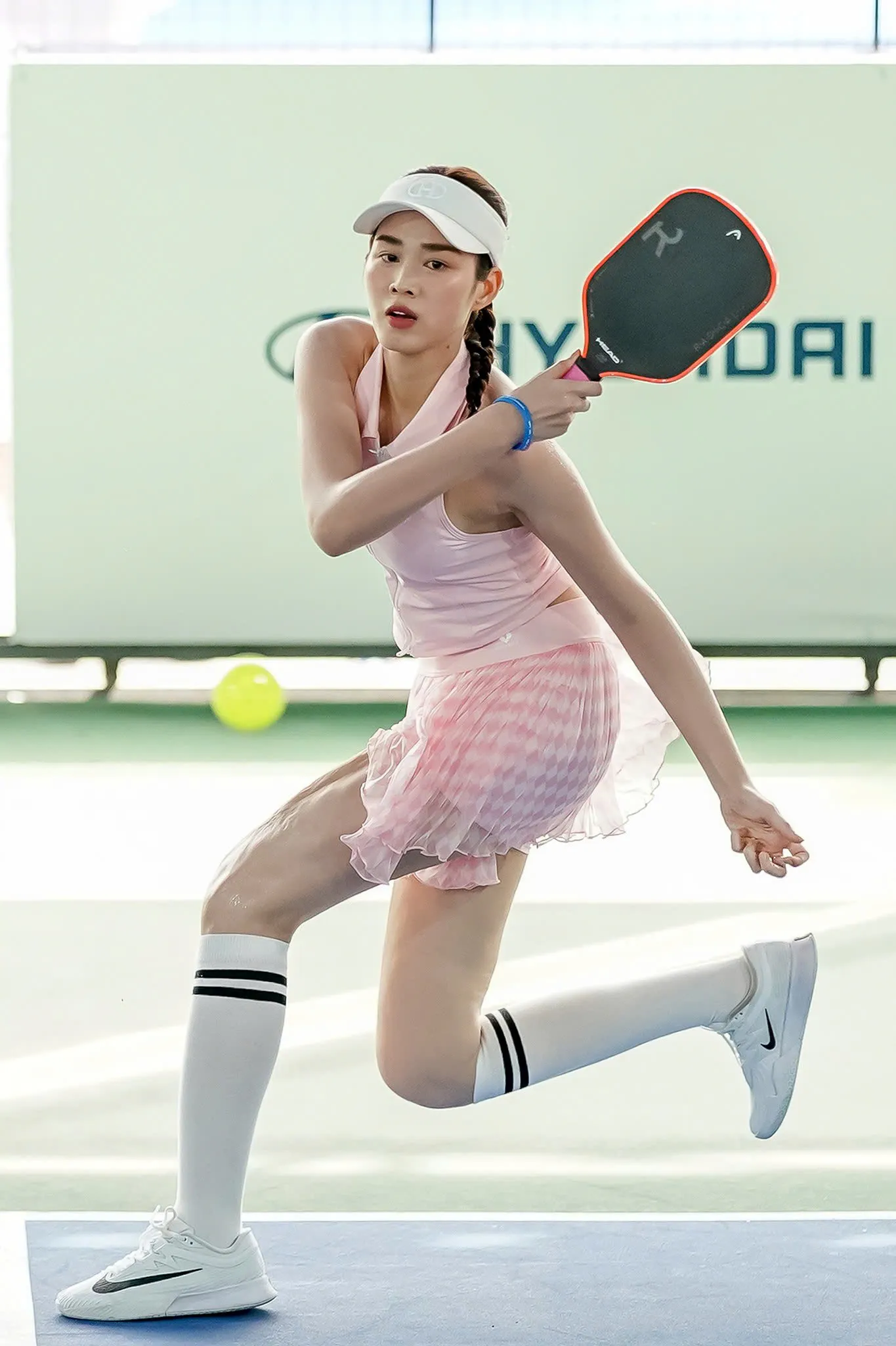 Đỗ Thị Hà và dàn người đẹp thi đấu ngày cuối ở Giải Vô địch Pickleball Việt Nam ảnh 9