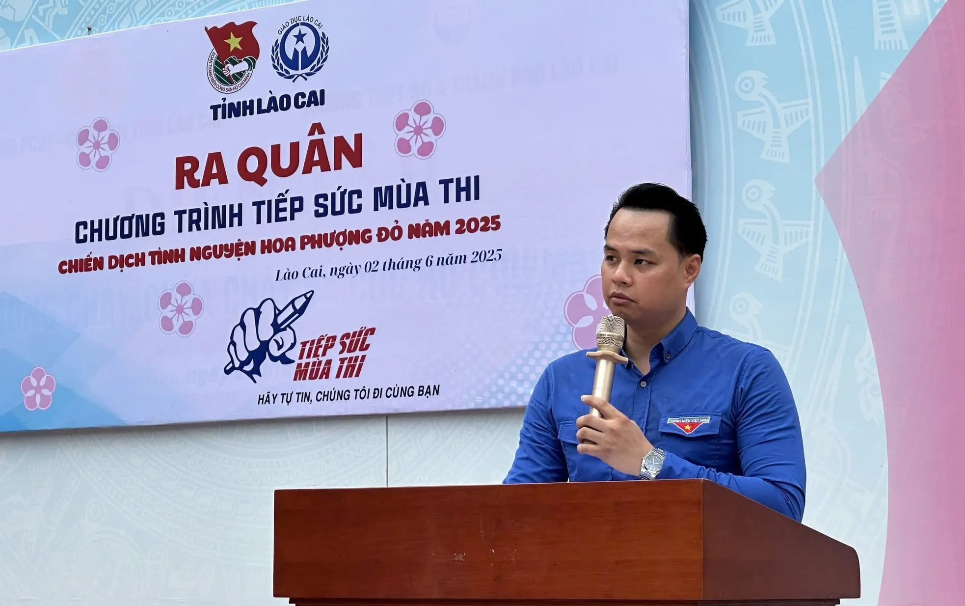 Tỉnh Đoàn Yên Bái, Lào Cai ra quân tiếp sức mùa thi ảnh 1