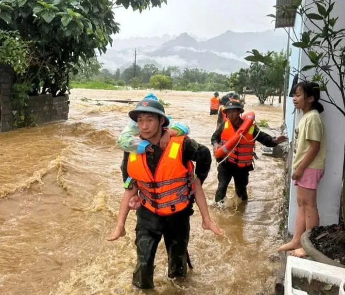 Mưa gây ngập sâu tại Lai Châu ảnh 7