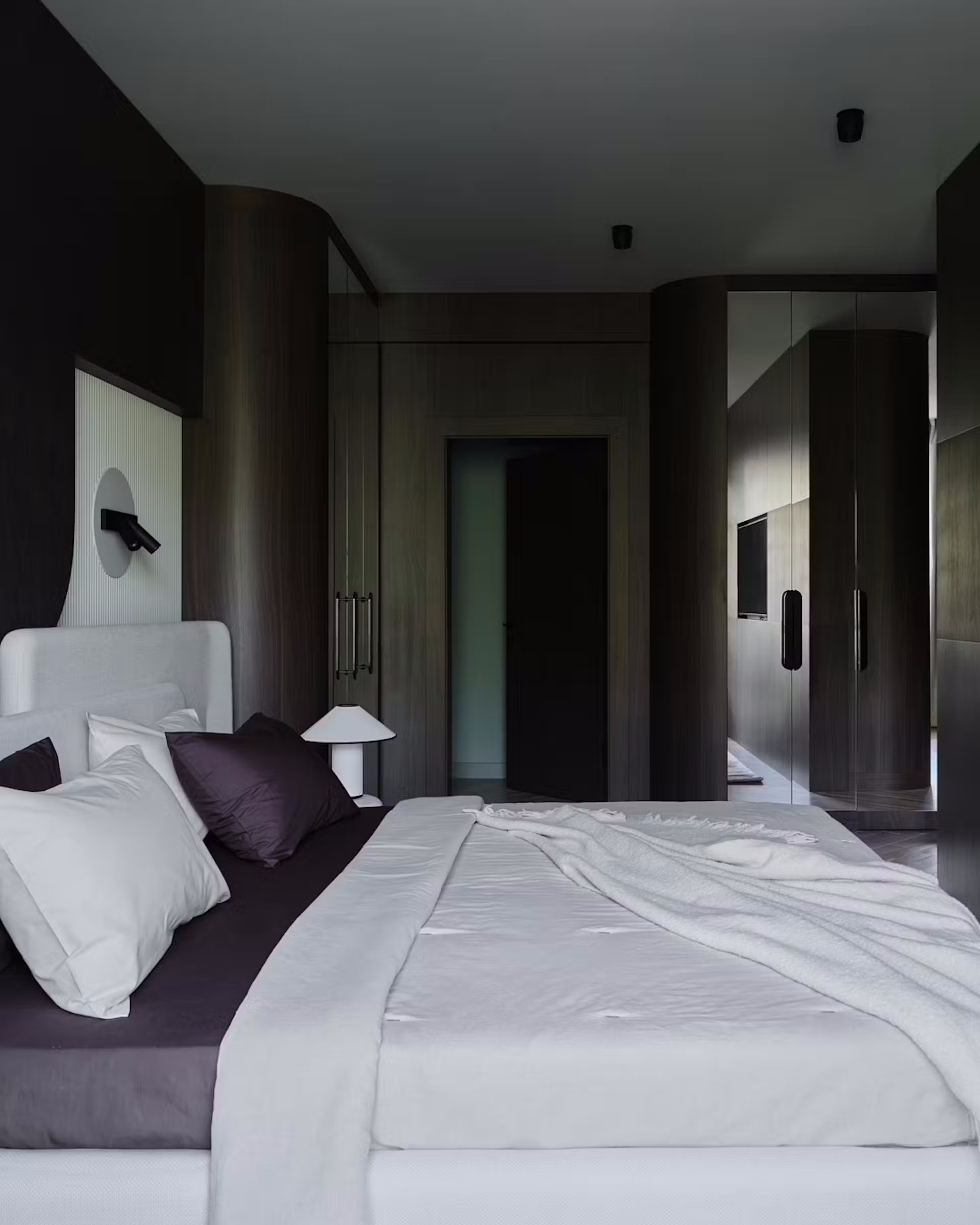 Nội thất tông màu tối đầy phong cách cho căn hộ chung cư  ảnh 12