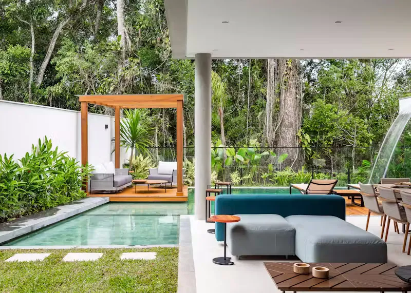 Tổ ấm ven biển đậm chất nghỉ dưỡng với thiết kế mở ảnh 6