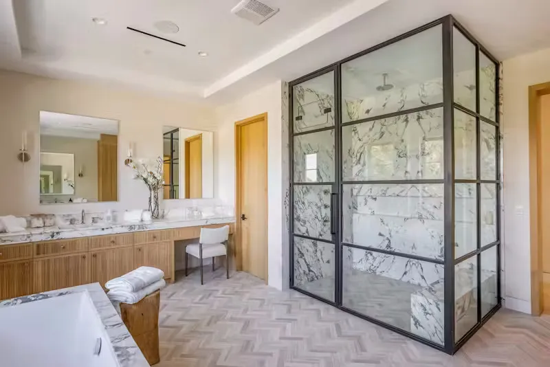 Ngắm dinh thự xa hoa với thiết kế phong cách nghỉ dưỡng ảnh 6