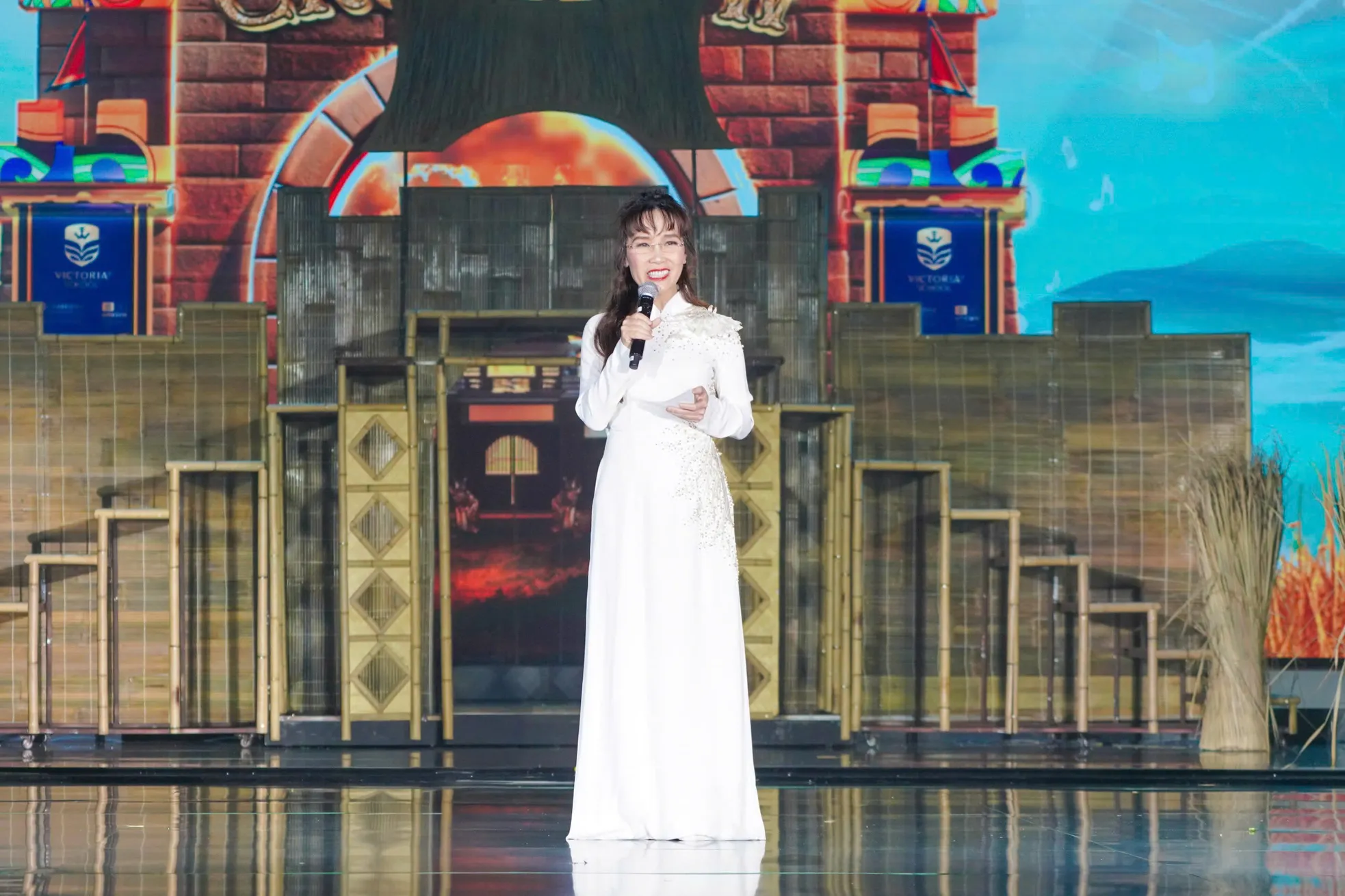 'The Enchanted Crossbow' của Victoria School toả sáng tại Danaff III - Biểu tượng của một Đà Nẵng mới ảnh 7