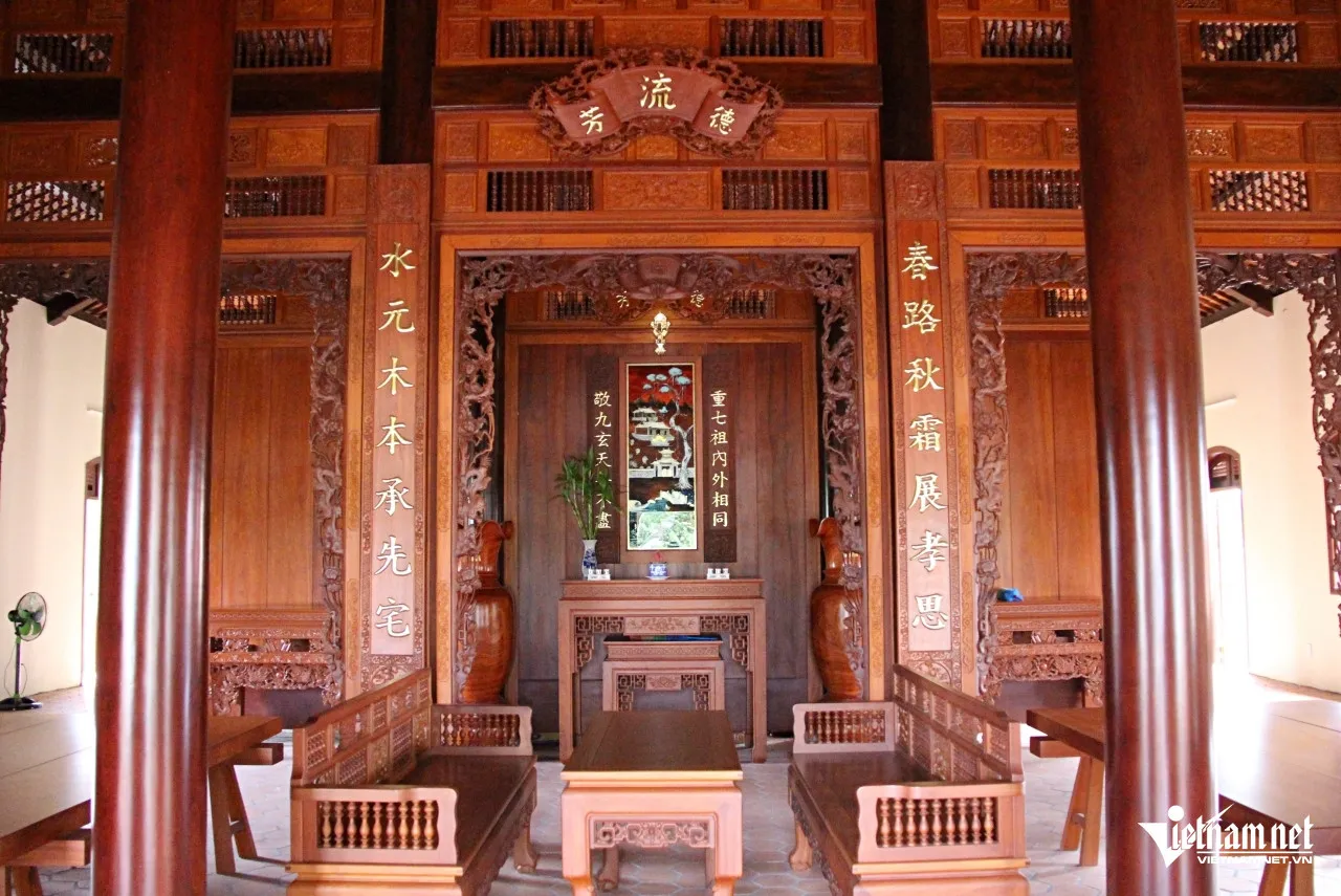 Phục nguyên nhà cổ gia tộc, cụ ông ở Tây Ninh phát hiện kho báu dưới nền đất ảnh 7