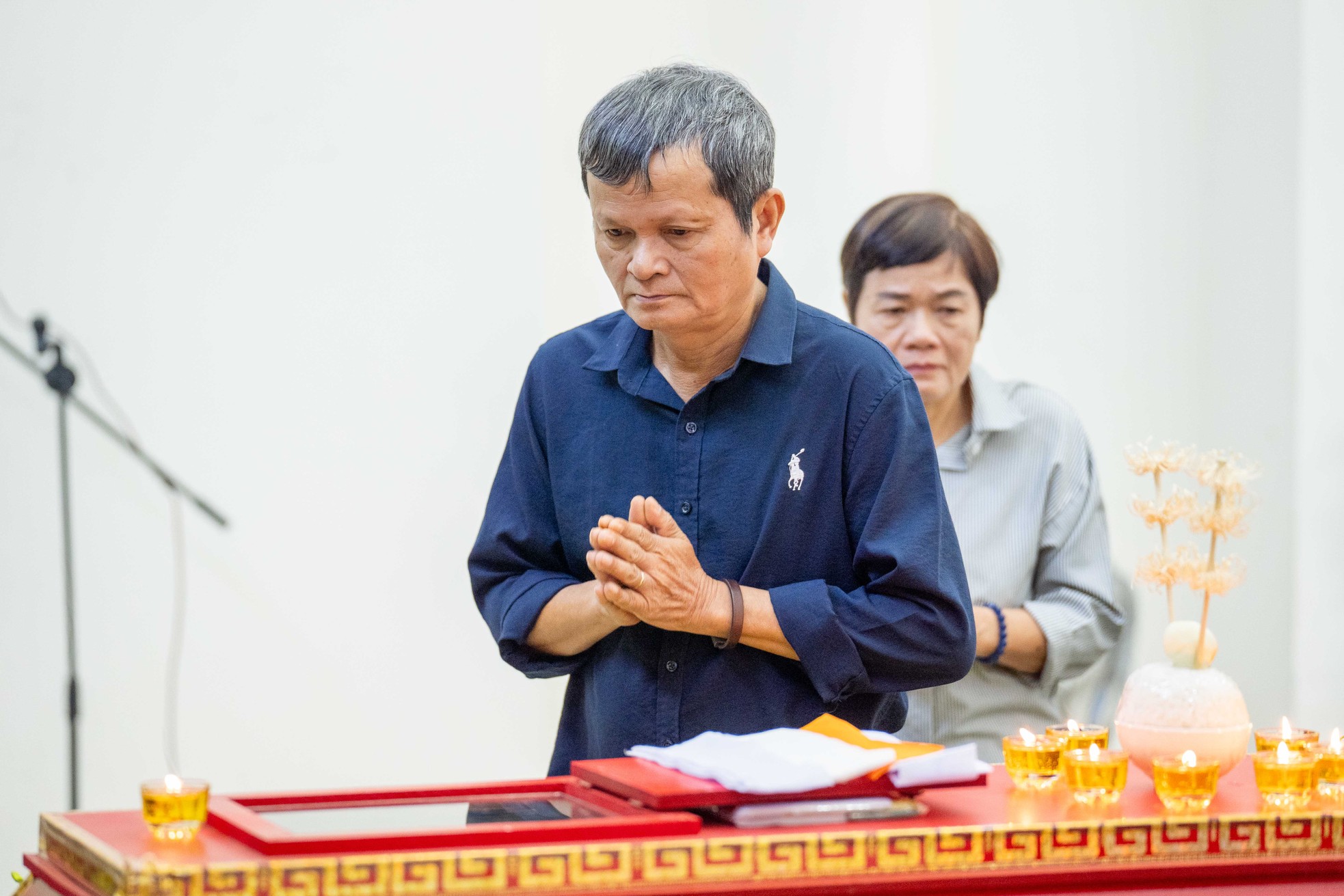 NSND Như Quỳnh, Bùi Bài Bình tiễn biệt NSƯT Mai Châu ảnh 4