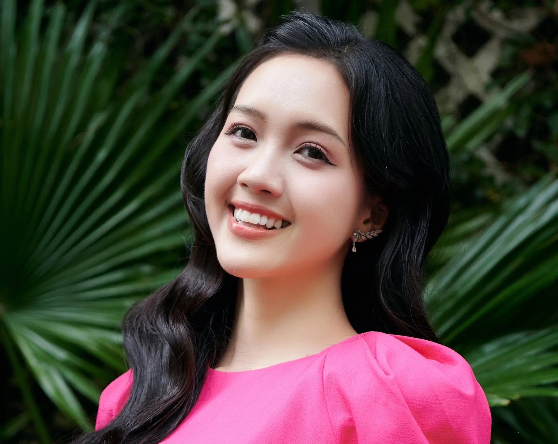 Thí sinh được gọi tên cuối ở Hoa hậu Việt Nam: ‘Nhiều lúc tôi khóc để giải tỏa áp lực’ ảnh 5