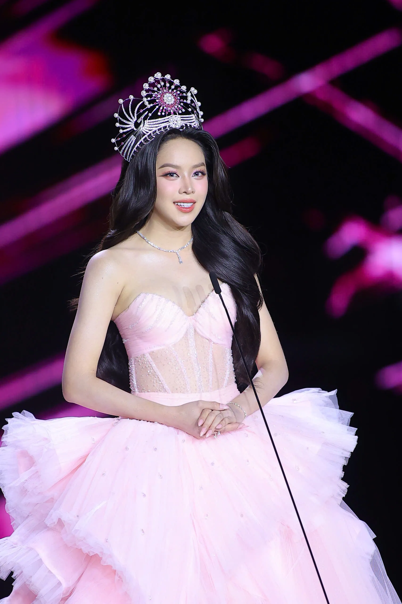 Hoa hậu Thanh Thủy final walk kết thúc nhiệm kỳ ảnh 5
