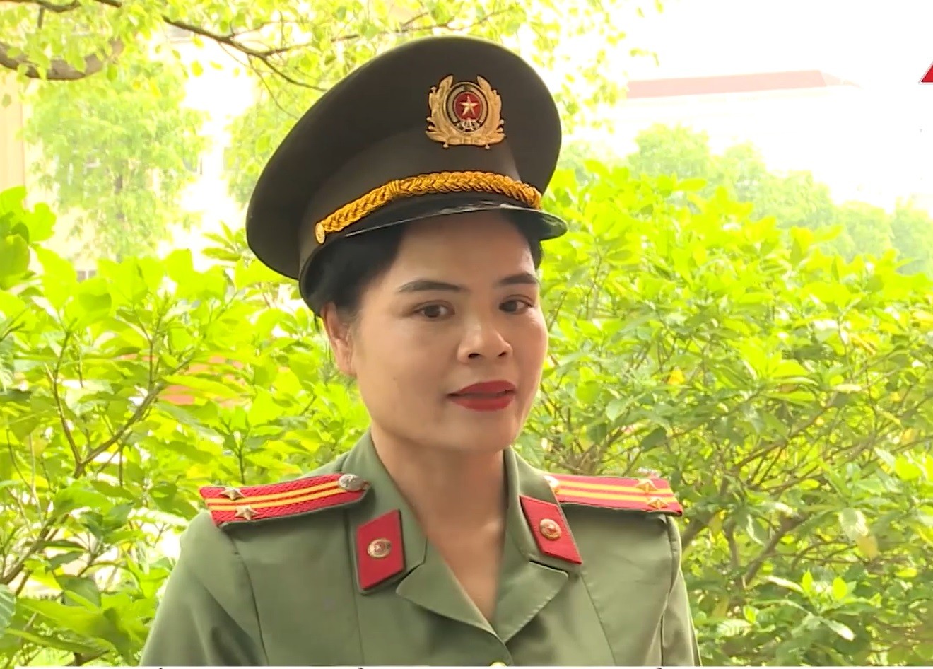 Mô hình công an hai cấp nhìn từ thực tiễn ở Lào Cai: Nhiệm vụ mới 'bon bon' nhờ áp dụng công nghệ, rút ngắn thủ tục ảnh 9