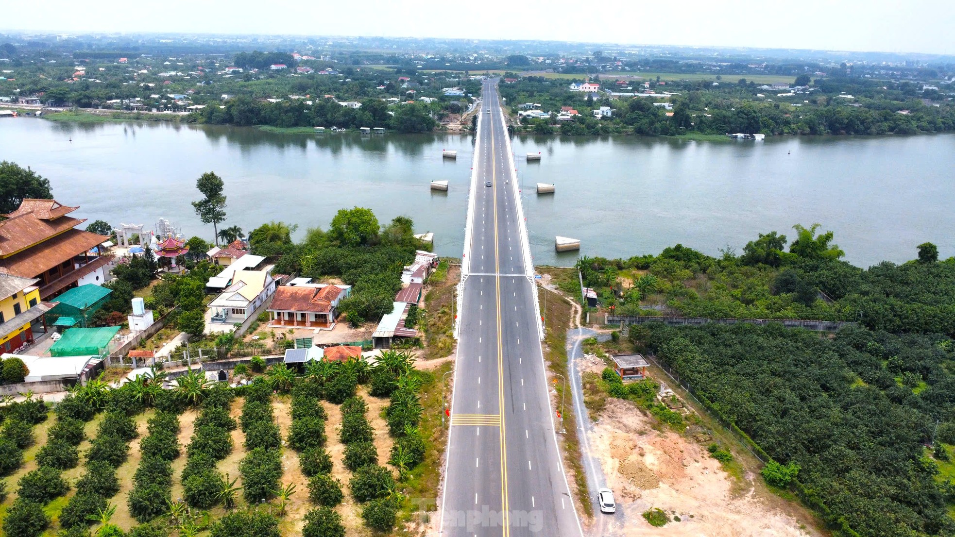 Ngắm đường dẫn cầu vượt sông nối Bình Dương và Đồng Nai từ trên cao ảnh 4