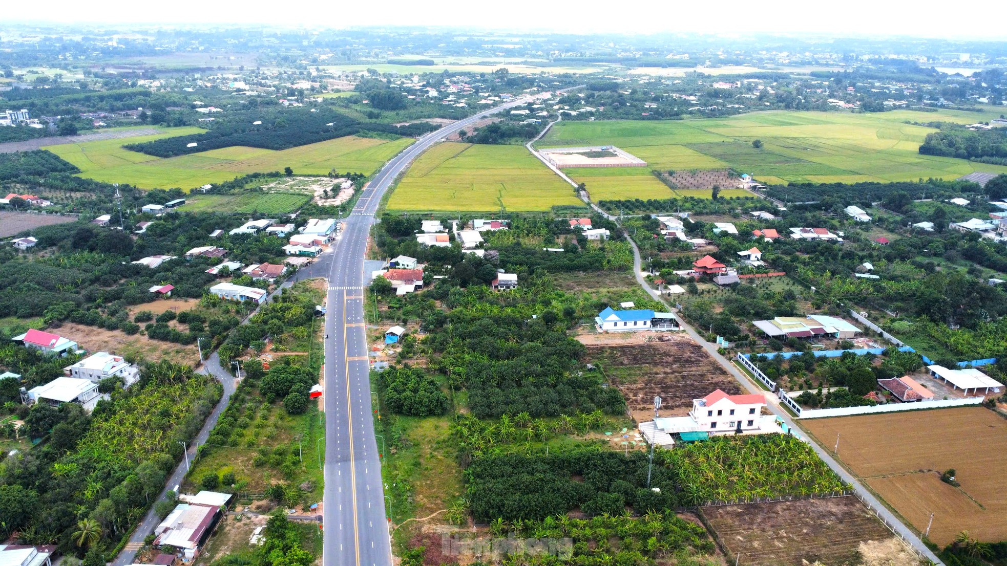 Ngắm đường dẫn cầu vượt sông nối Bình Dương và Đồng Nai từ trên cao ảnh 12