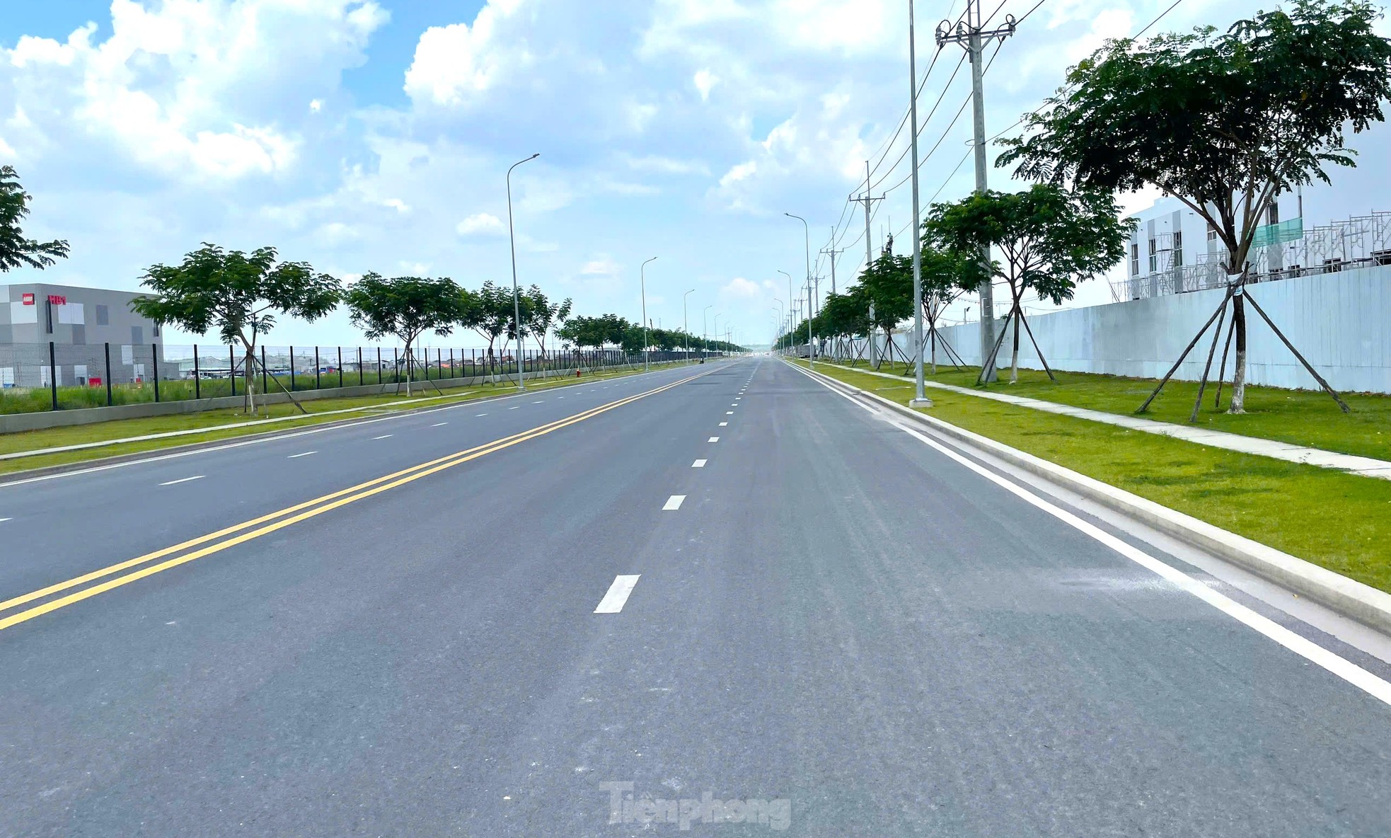 Cận cảnh khu công nghiệp được Bình Dương chi 1.500 tỷ đồng mở đường đón 'đại bàng' ảnh 3