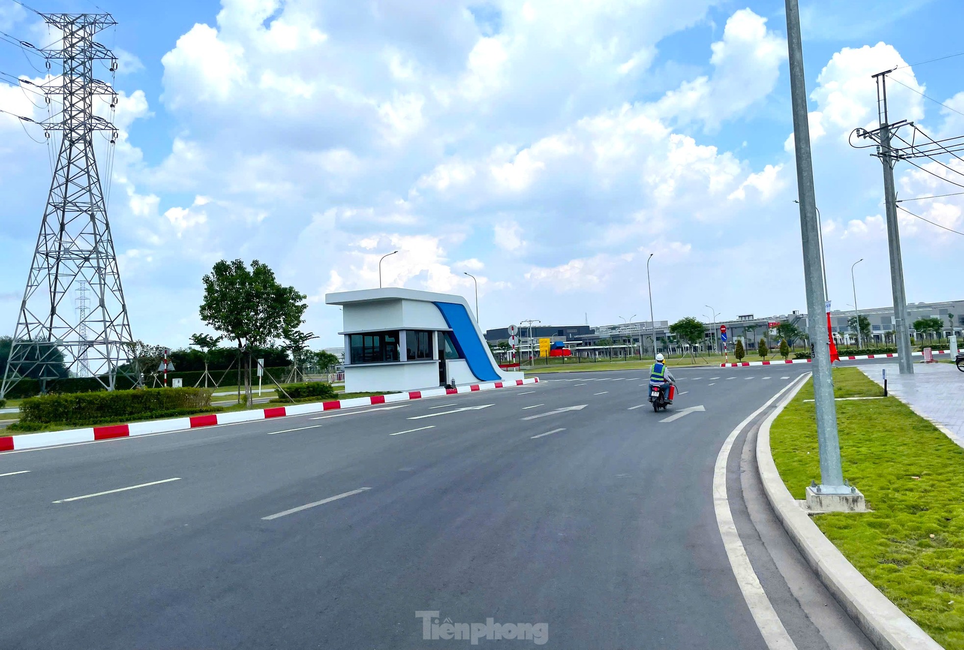 Cận cảnh khu công nghiệp được Bình Dương chi 1.500 tỷ đồng mở đường đón 'đại bàng' ảnh 2