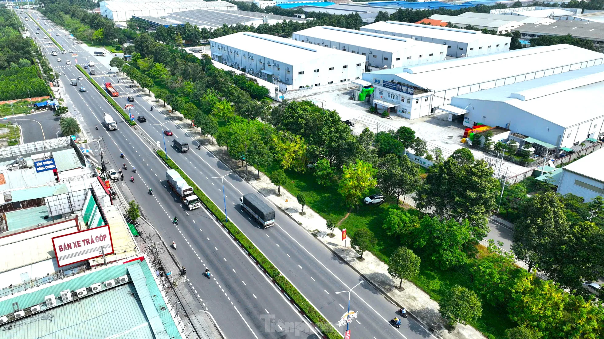 Nhìn từ trên cao 3 đường liên kết nhau được nâng cấp lên 6 làn xe ở Bình Dương ảnh 5
