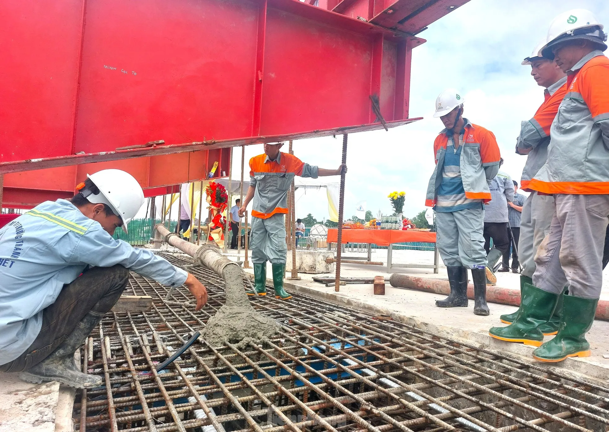 Hình ảnh cầu, đường nghìn tỉ kết nối vùng trước ngày Bình Dương về với TPHCM ảnh 2