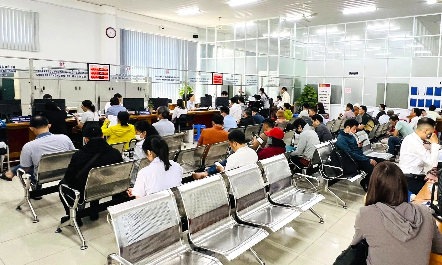 Sau một tuần vận hành chính quyền 2 cấp tại hai phường đặc biệt ở TPHCM ảnh 2