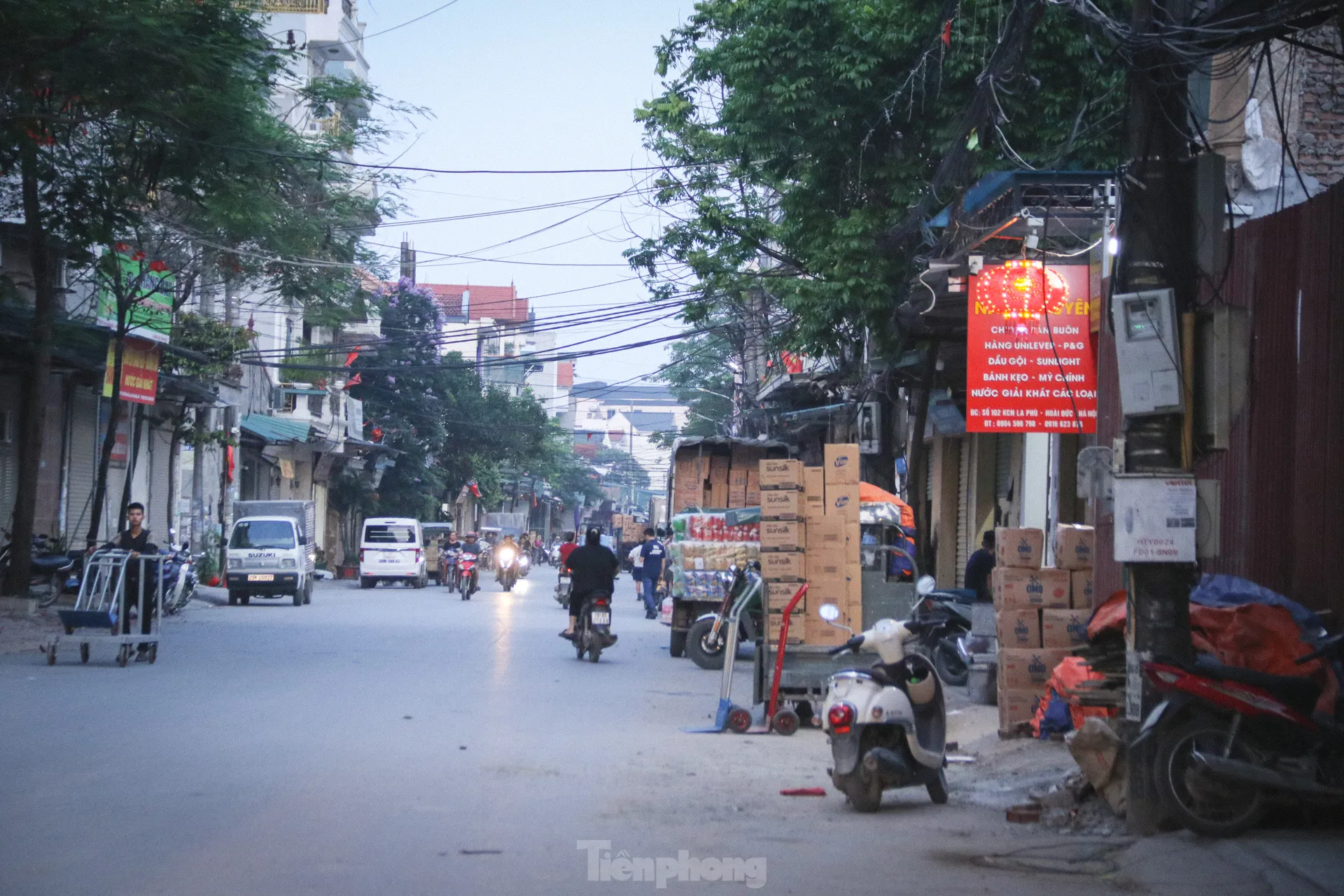 Né kiểm tra bằng chiêu bán kín, thủ phủ bánh kẹo La Phù ảm đạm chưa từng có ảnh 1