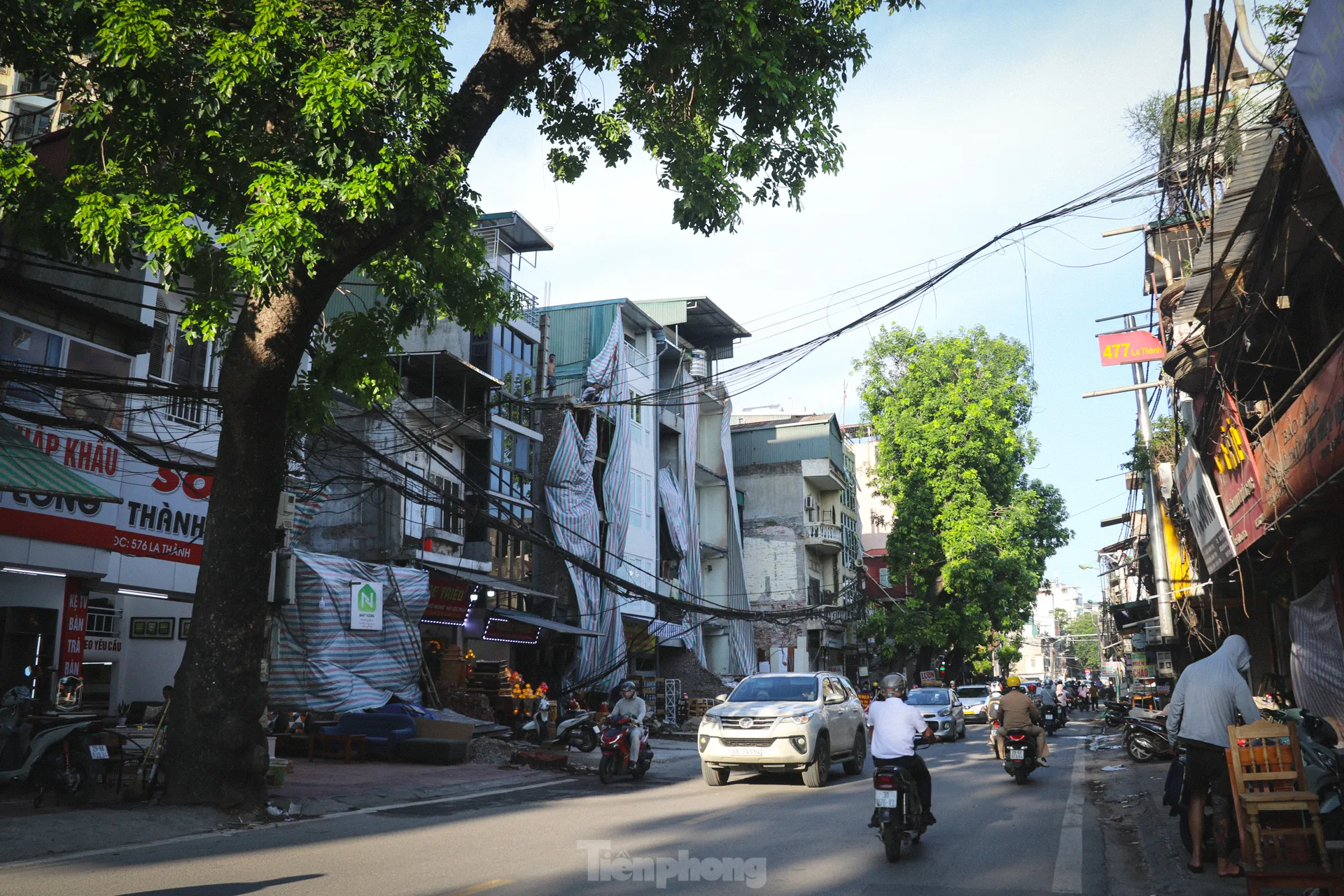 Con đường 'đắt nhất hành tinh' ở Hà Nội tiếp tục lỡ hẹn giải phóng mặt bằng- Ảnh 12. Con đường 'đắt nhất hành tinh' ở Hà Nội tiếp tục lỡ hẹn giải phóng mặt bằng- Ảnh 12.