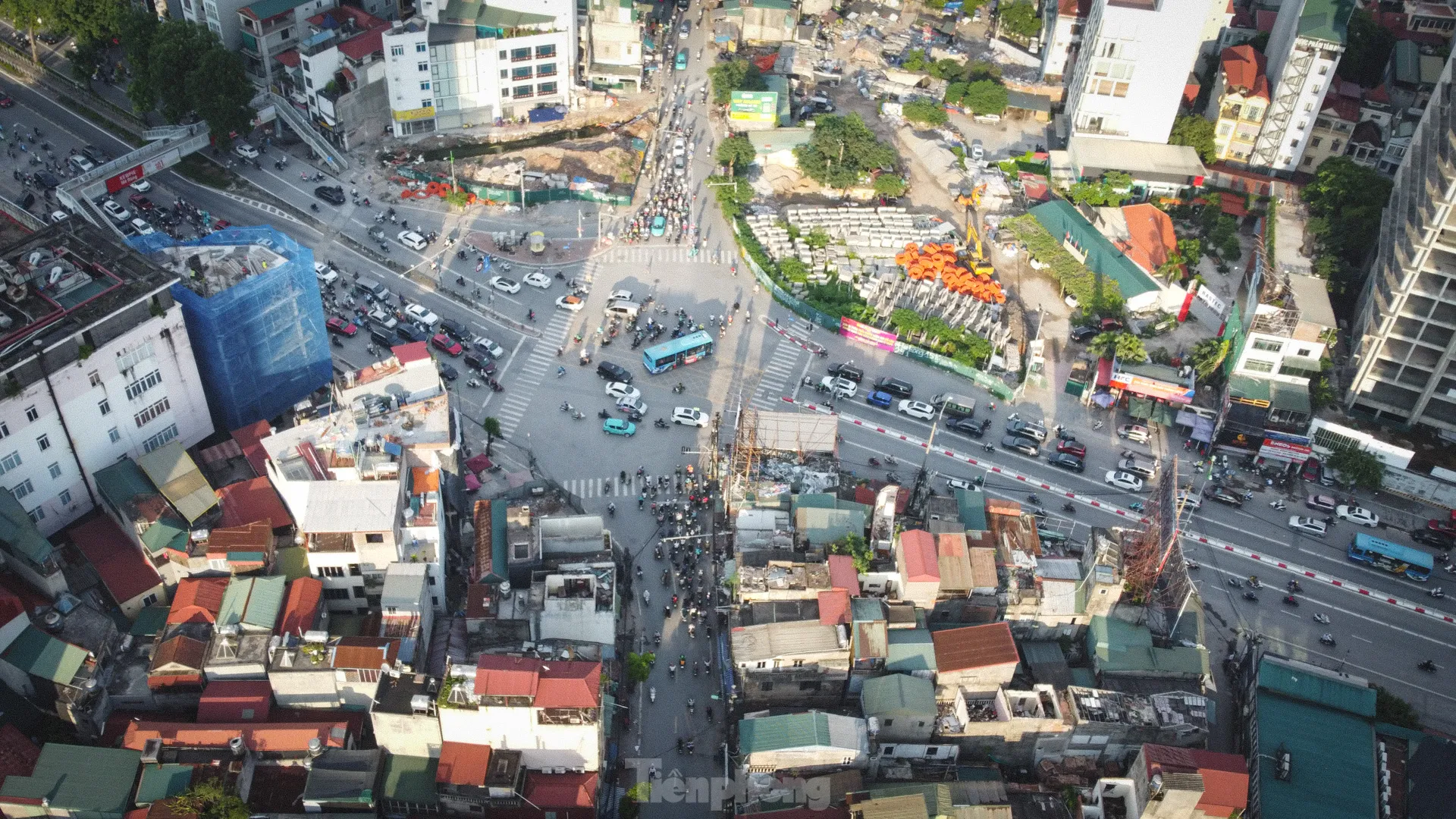 Con đường 'đắt nhất hành tinh' ở Hà Nội tiếp tục lỡ hẹn giải phóng mặt bằng- Ảnh 9. Con đường 'đắt nhất hành tinh' ở Hà Nội tiếp tục lỡ hẹn giải phóng mặt bằng- Ảnh 9.