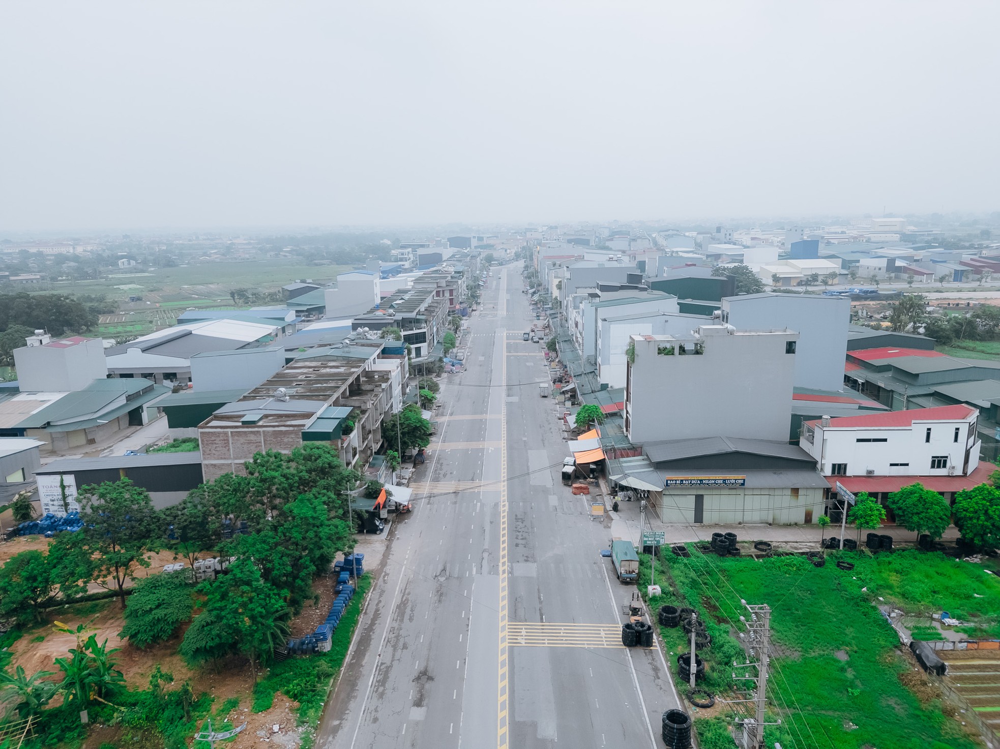 Chợ Thổ Tang nổi tiếng nhất nhì miền Bắc bất ngờ không một bóng người ảnh 8