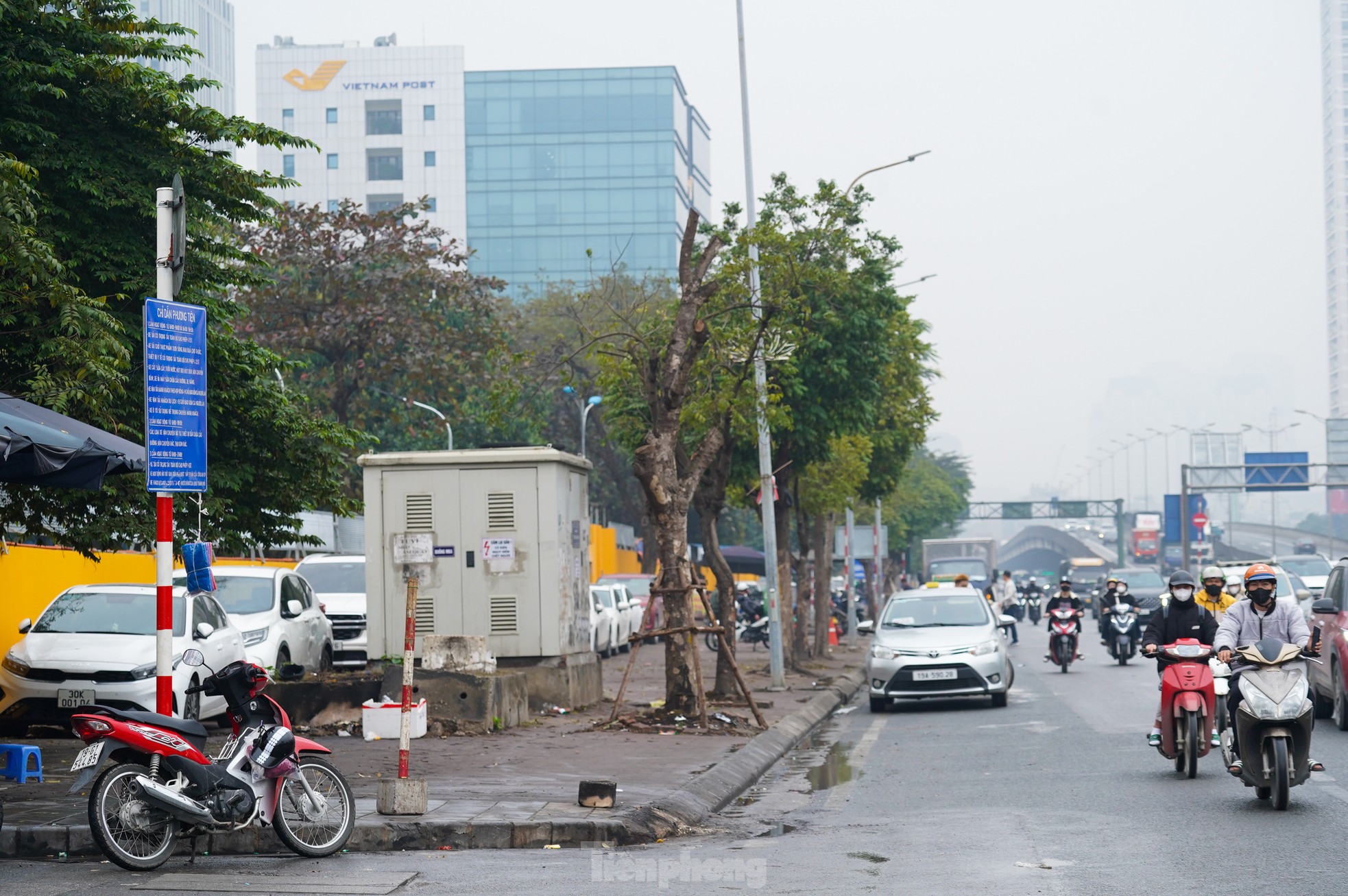 Biển chỉ dẫn giao thông 'nhiều chữ' đánh đố người đi đường ảnh 11