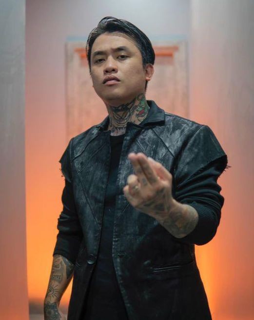 Dế Choắt nhắc tên 17 rapper, rap Việt lại thêm phen sóng gió ảnh 2