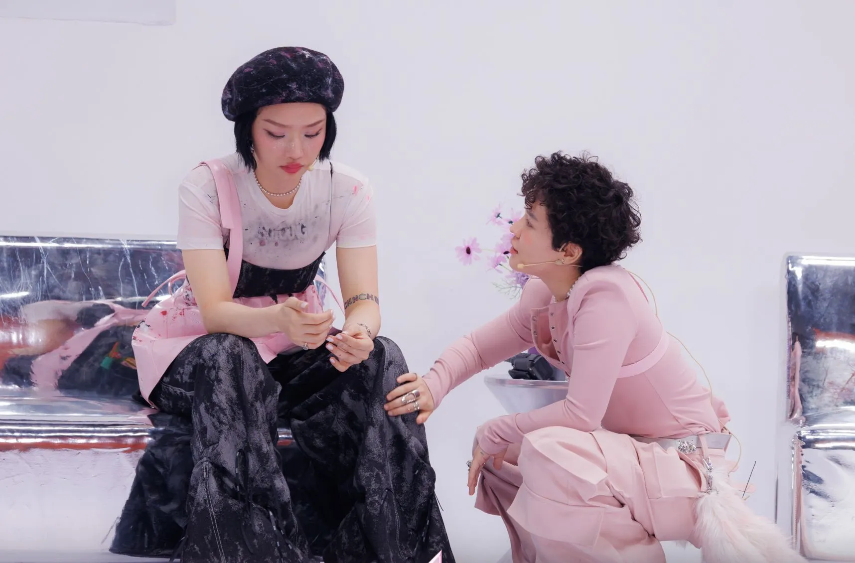 Miu Lê khủng hoảng - Ảnh 1. Miu Lê khủng hoảng - Ảnh 1.