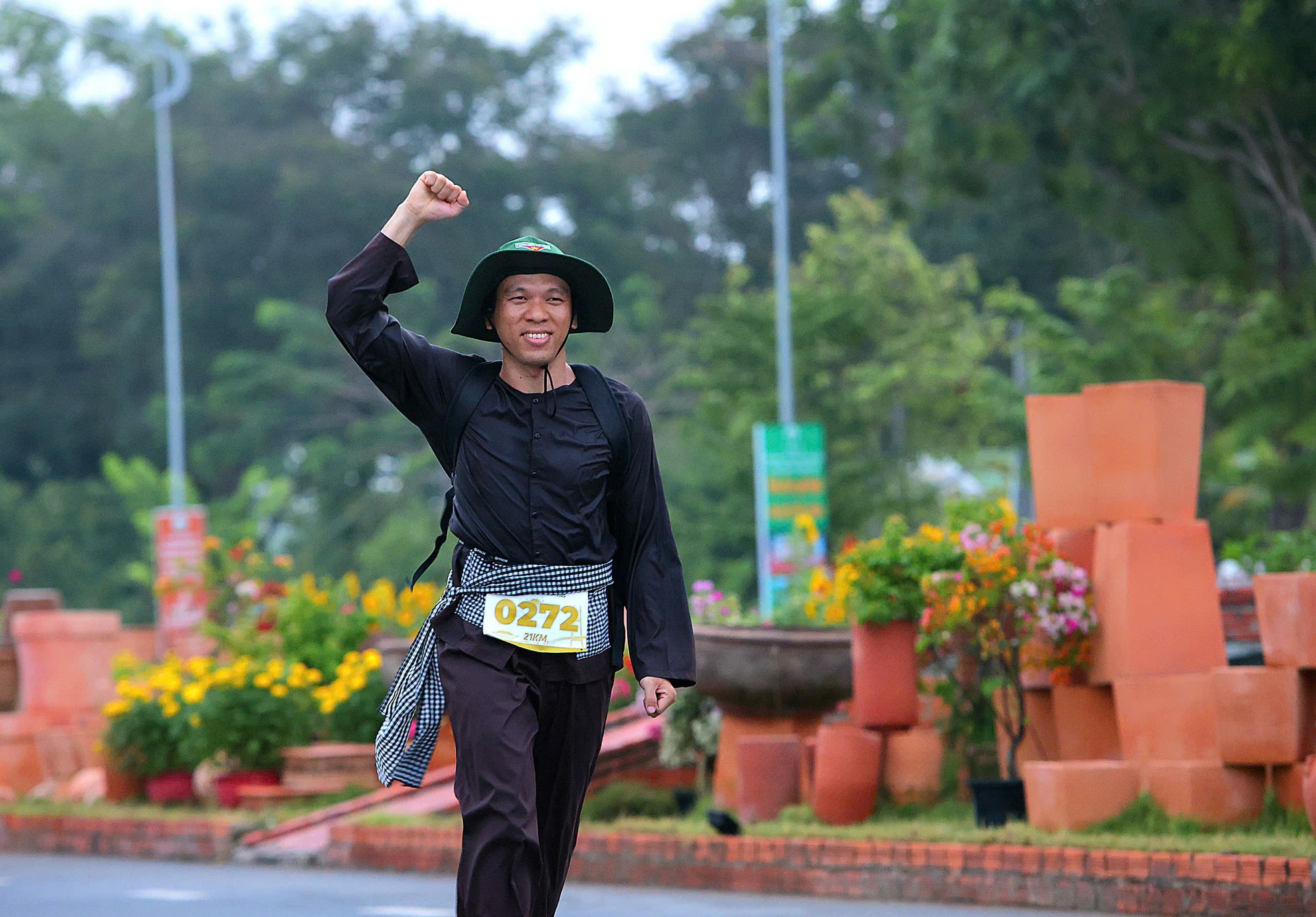 Những hình ảnh tự hào tại giải bán Marathon Vĩnh Long - Hành trình trái tim Mekong ảnh 8