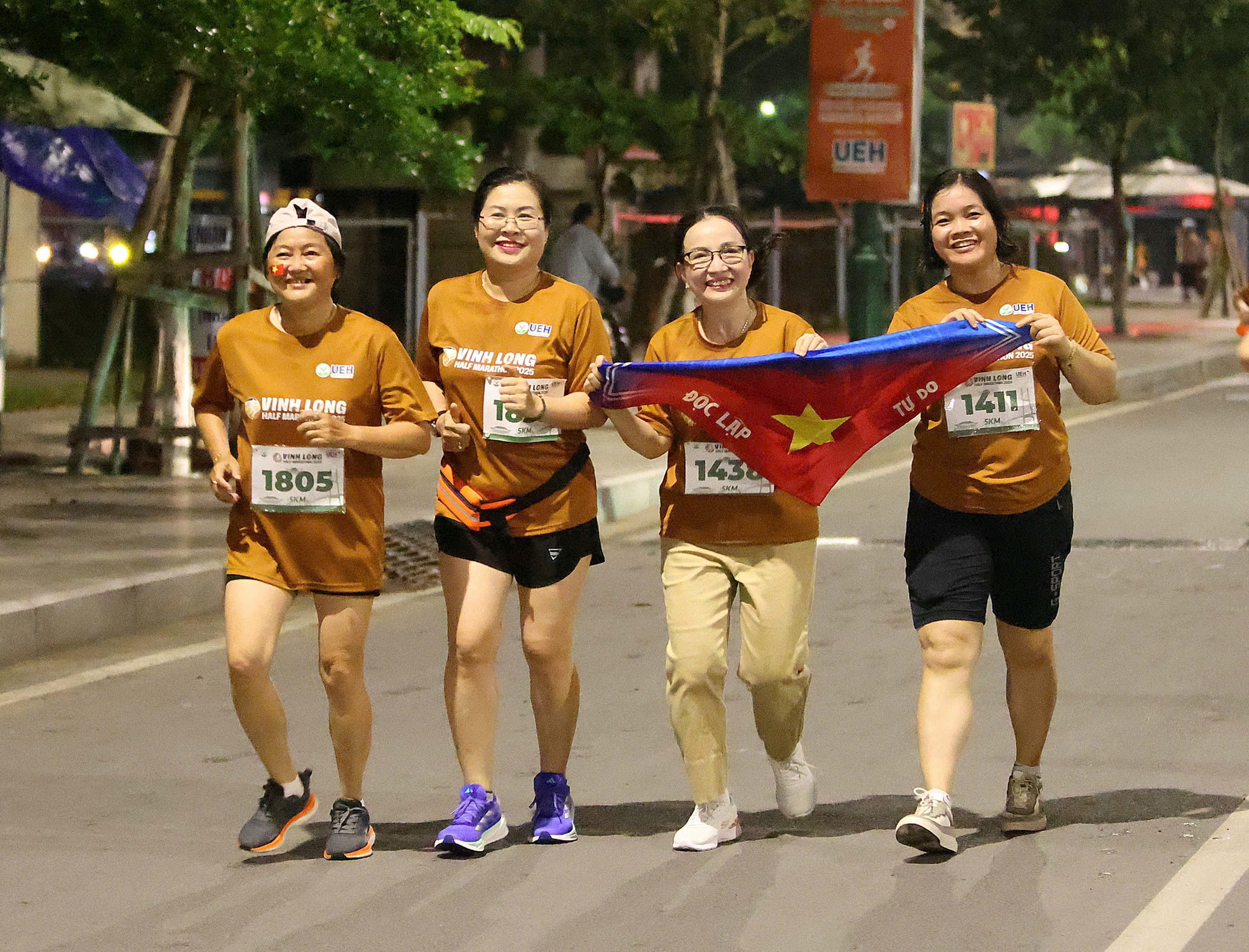 Những hình ảnh tự hào tại giải bán Marathon Vĩnh Long - Hành trình trái tim Mekong ảnh 4