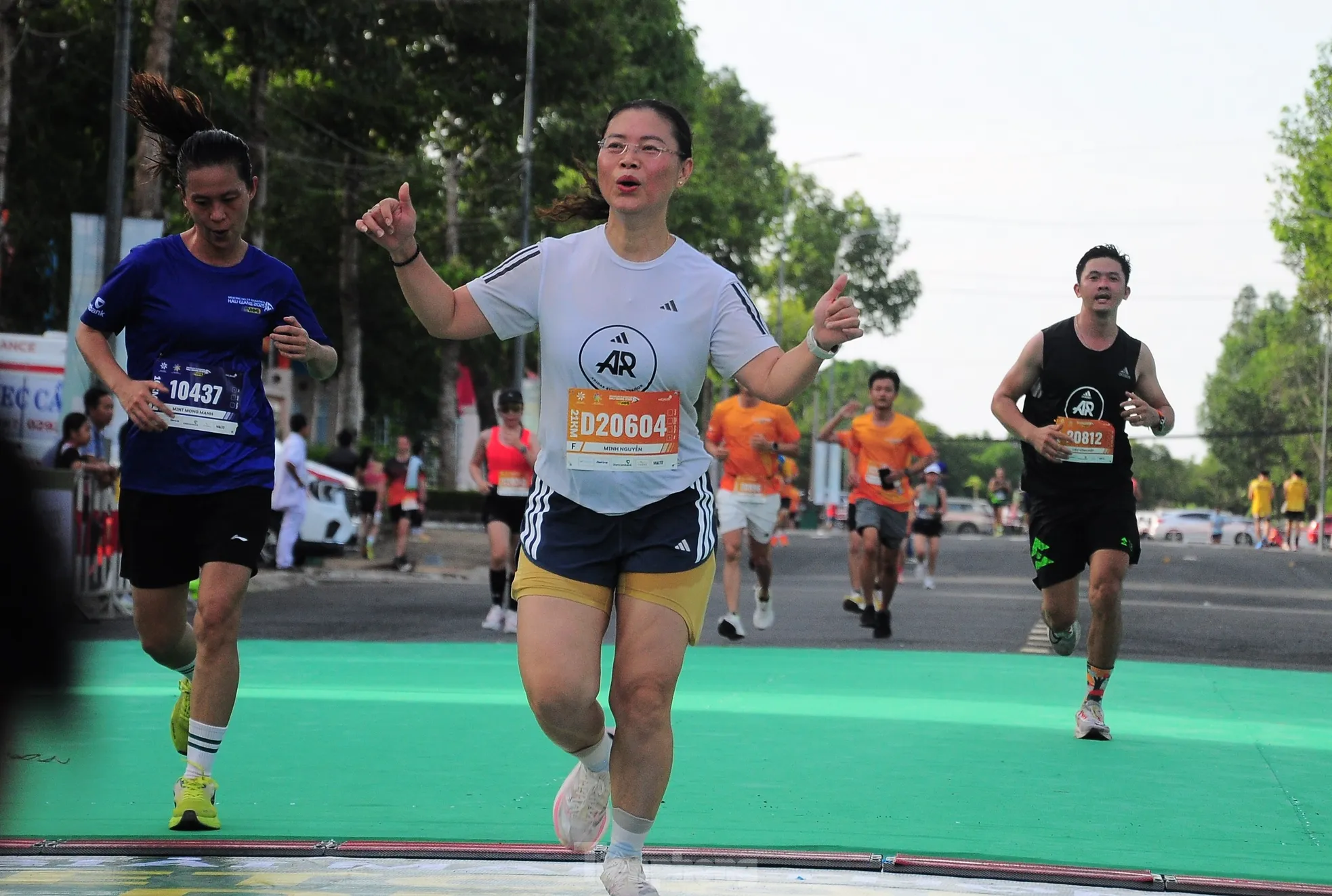 Hơn 5.000 vận động viên chạy tại Mekong Delta Marathon lần thứ 6 ảnh 17