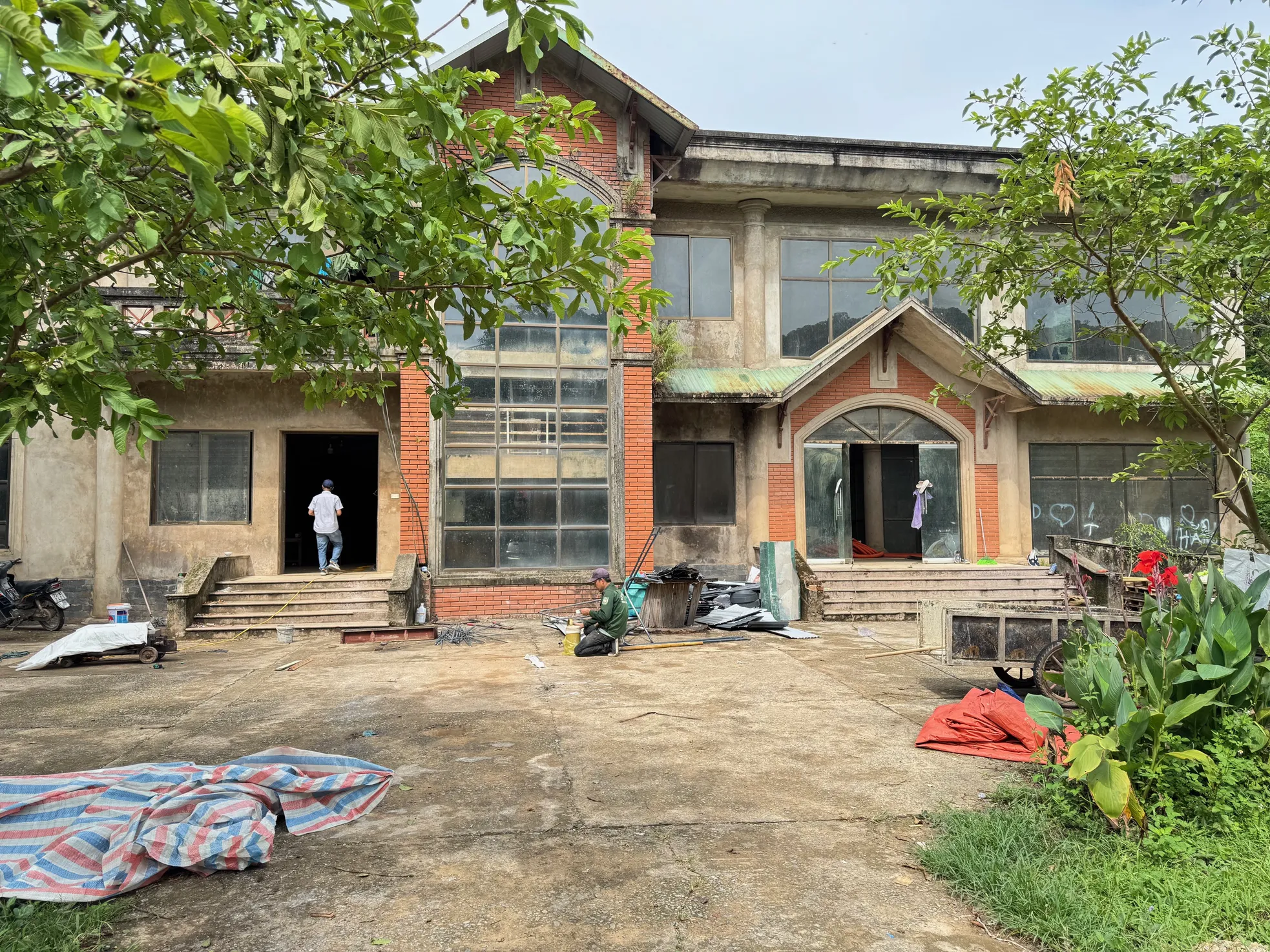 Hoang phế một dự án 'bảo tàng ngoài trời' ảnh 6