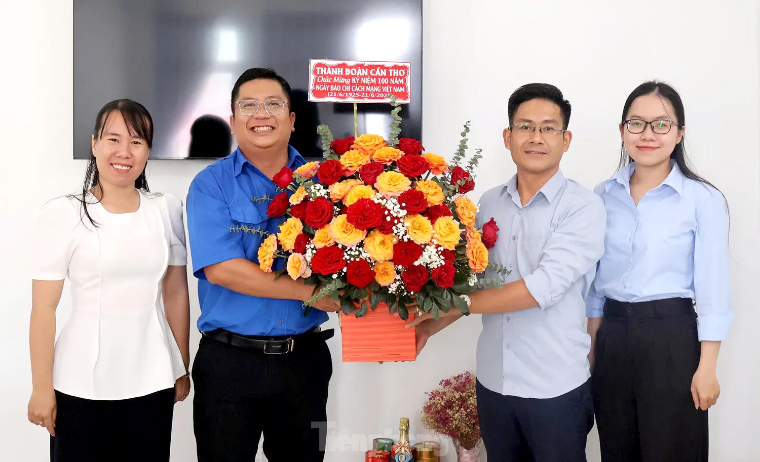 Chủ tịch UBND TP. Cần Thơ: Có những phản ánh của báo Tiền Phong được đưa vào chỉ đạo của Thành phố ảnh 2