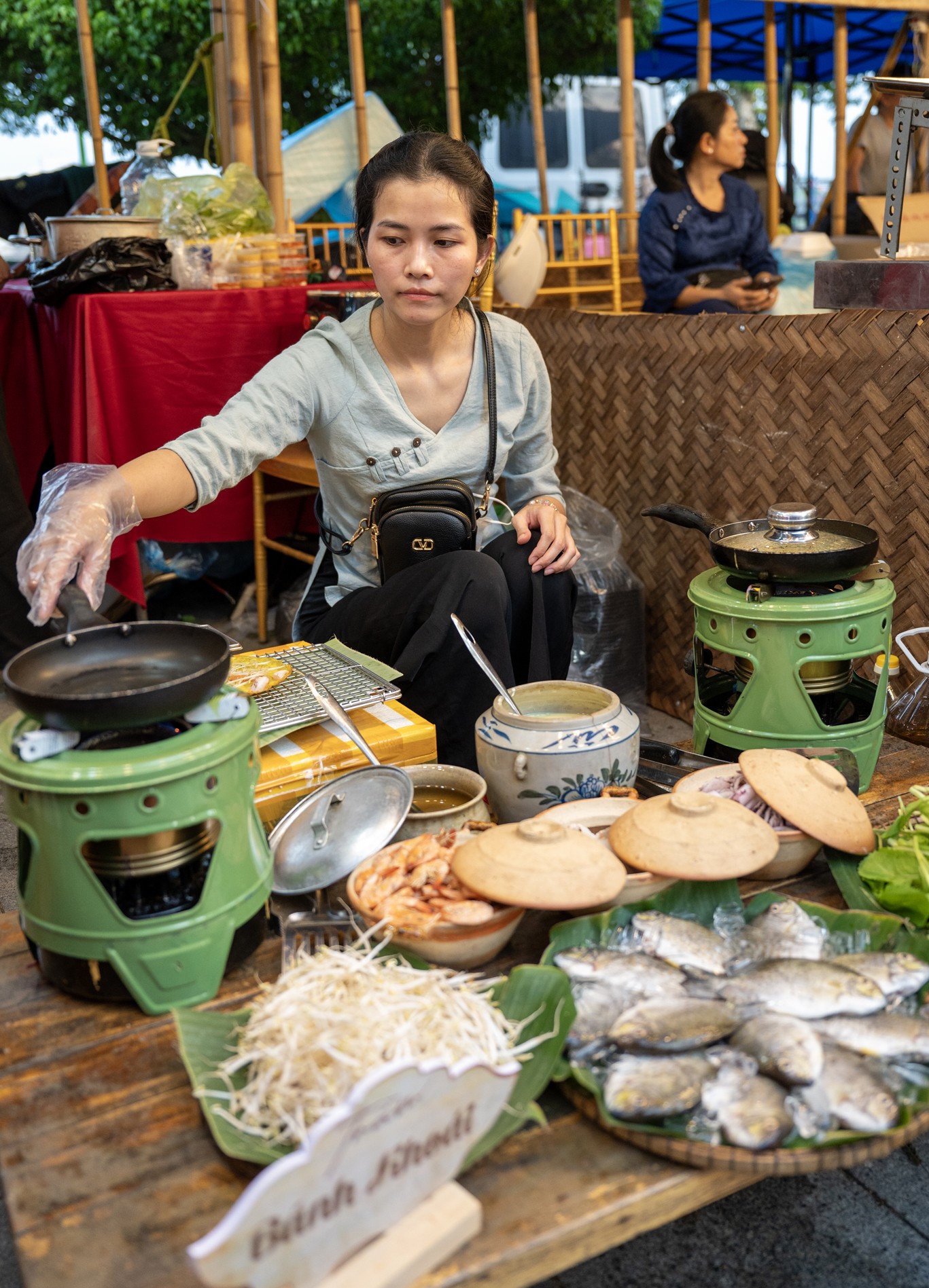Ngập tràn đặc sản ngon bổ rẻ ở ‘kinh đô ẩm thực’ ảnh 7