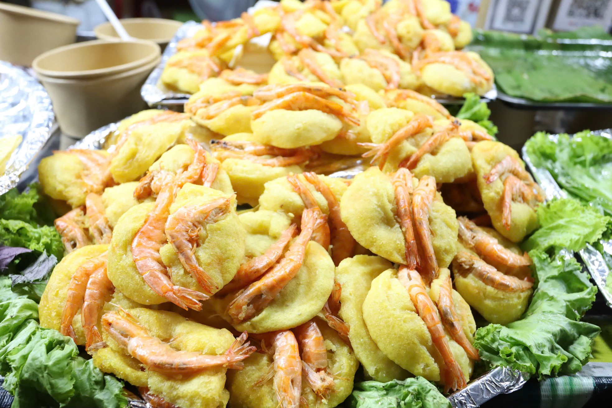 Ngập tràn đặc sản ngon bổ rẻ ở ‘kinh đô ẩm thực’ ảnh 15